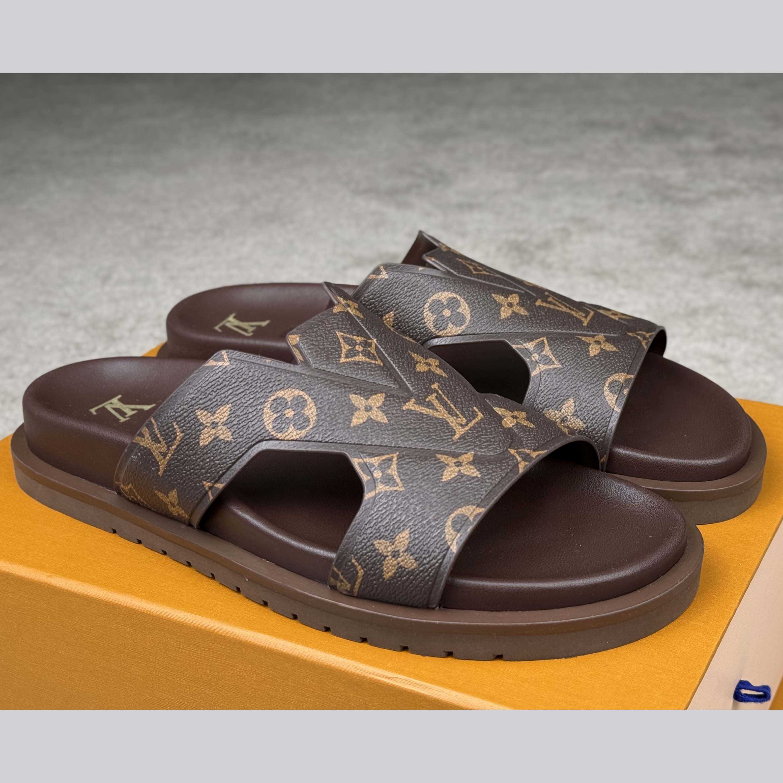 Louis Vuitton LV Oasis Mule    - EUR FASHION