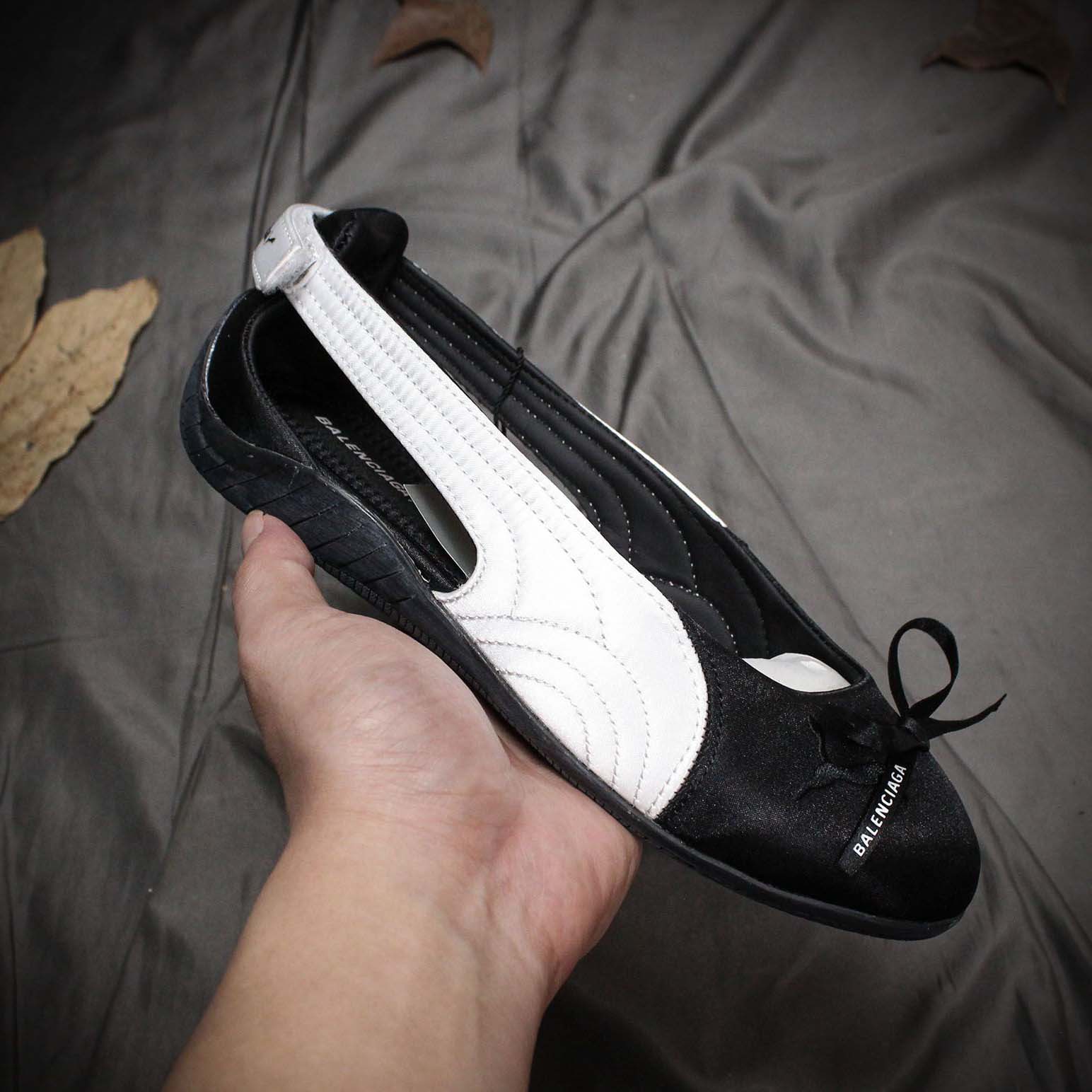 Balenciaga Speedcat Ballet Satin Balenciaga in black and white satin - EUR FASHION