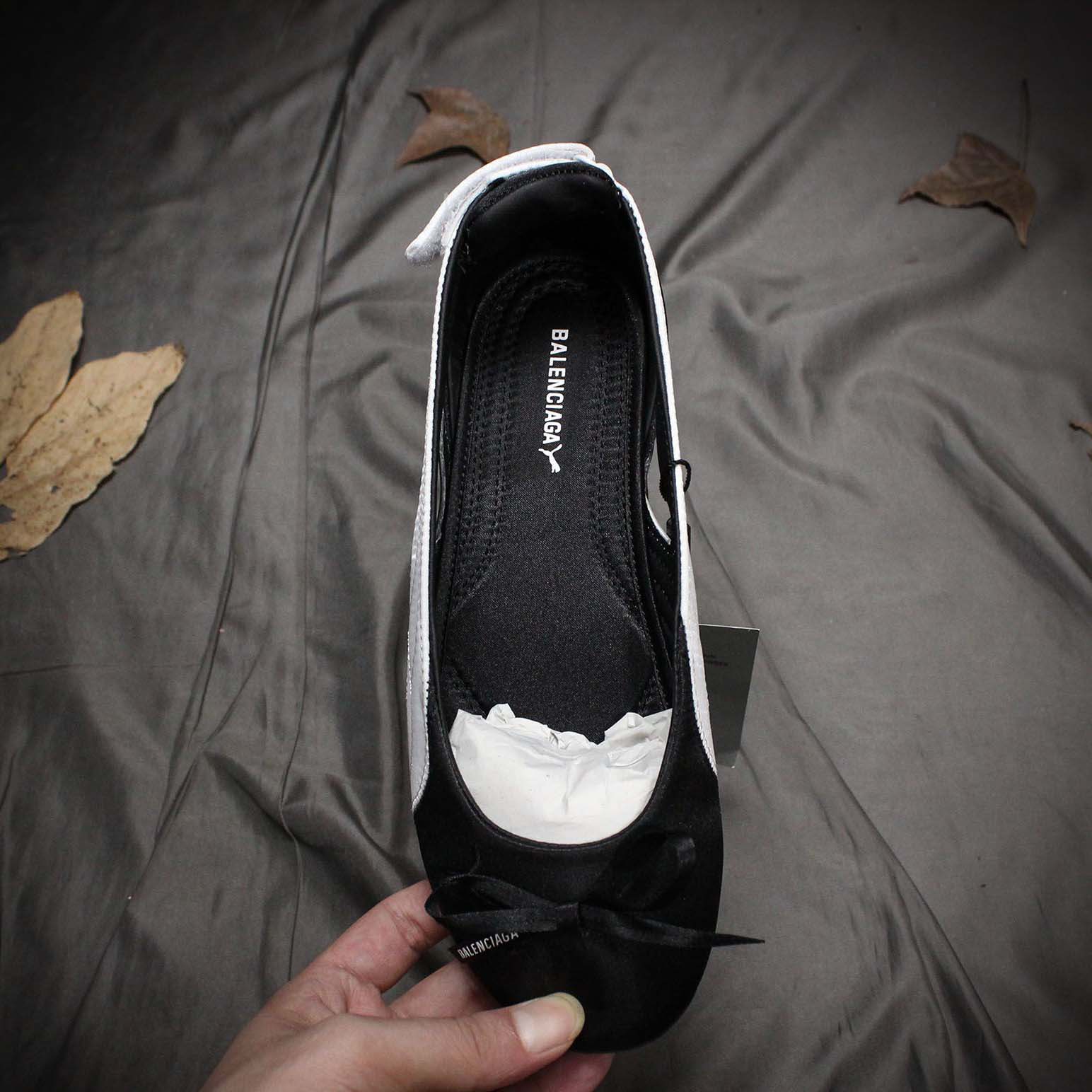 Balenciaga Speedcat Ballet Satin Balenciaga in black and white satin - EUR FASHION