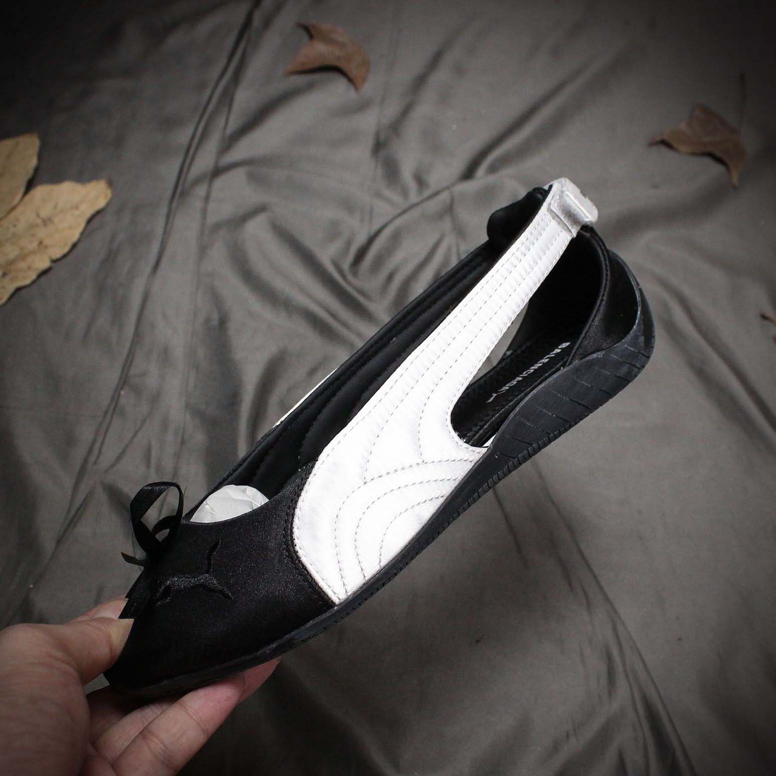 Balenciaga Speedcat Ballet Satin Balenciaga in black and white satin - EUR FASHION