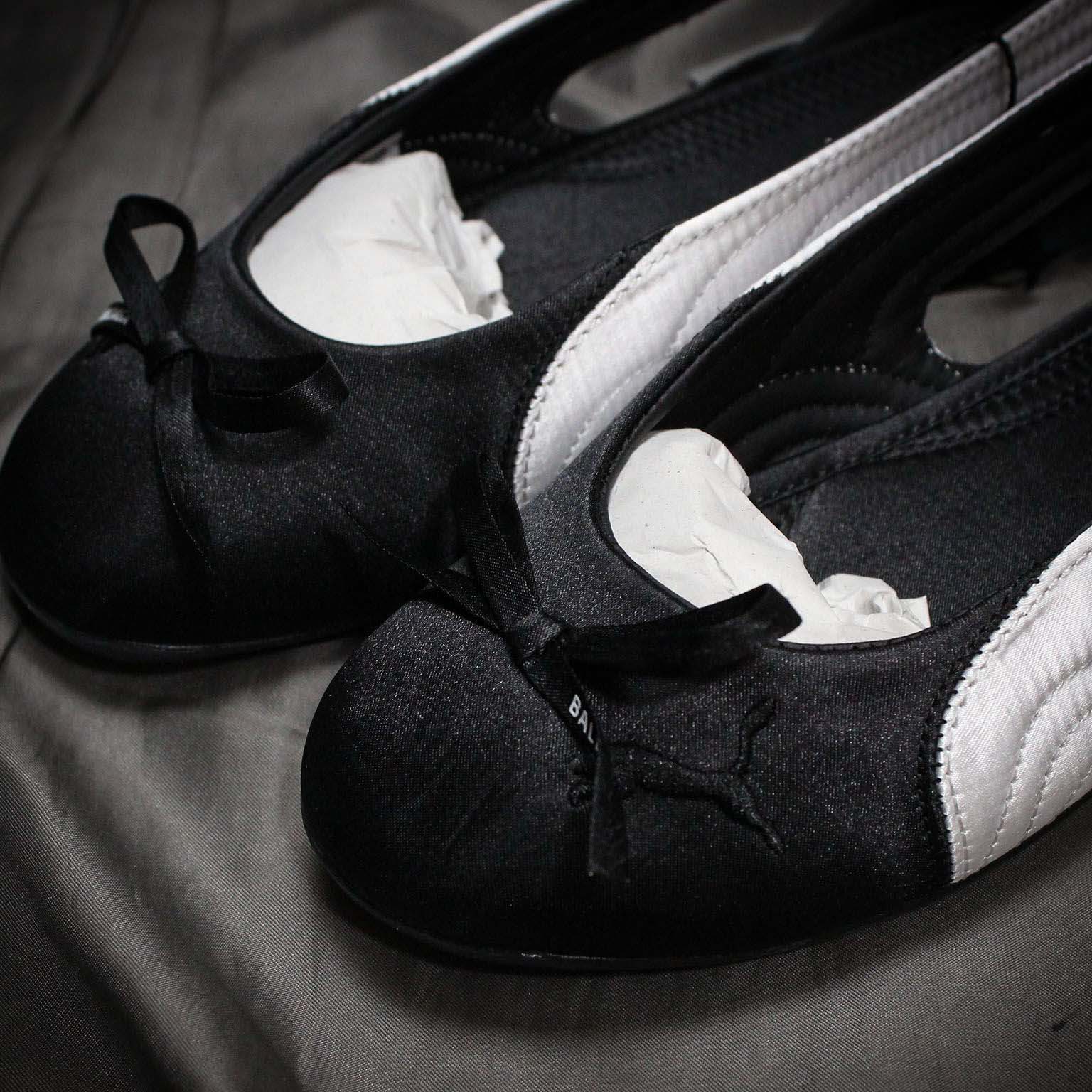 Balenciaga Speedcat Ballet Satin Balenciaga in black and white satin - EUR FASHION