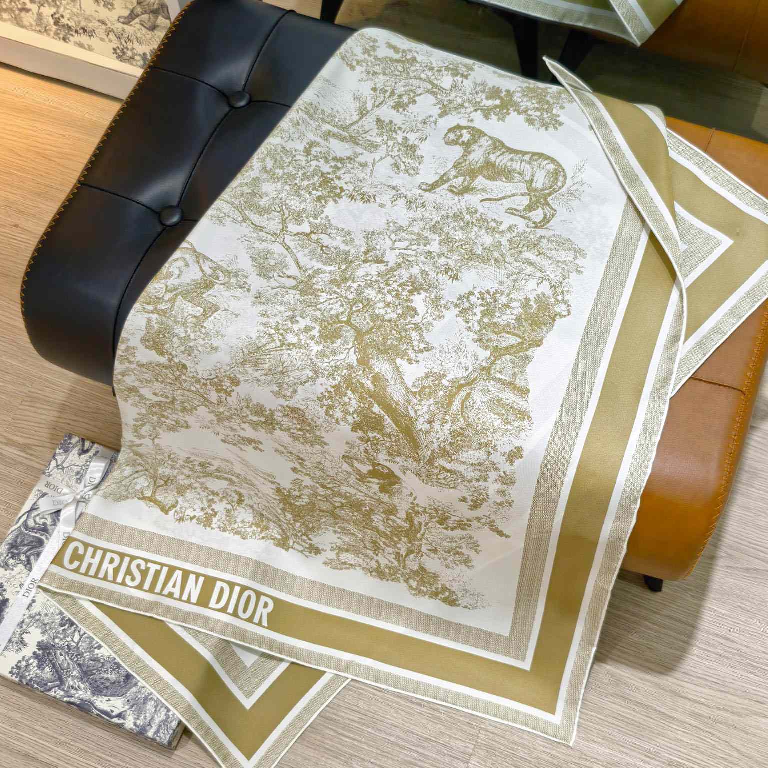 Dior Toile de Jouy Sauvage 90 Square Scarf  - EUR FASHION