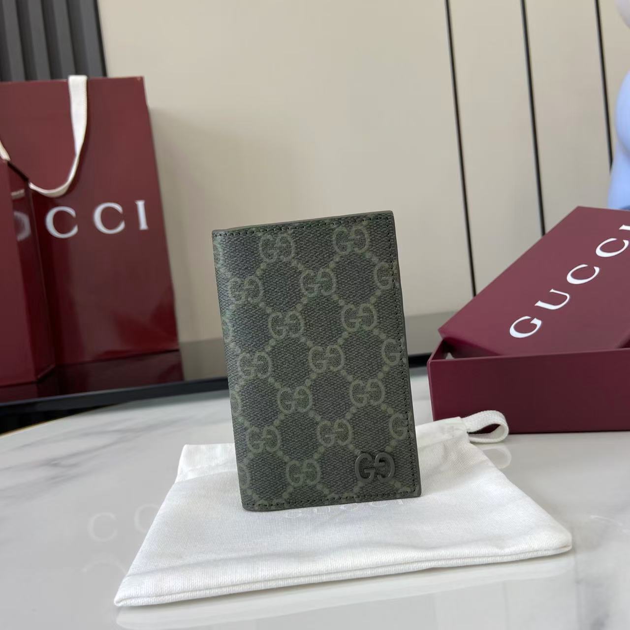 Gucci GG Monogram Long Card Case - EUR FASHION