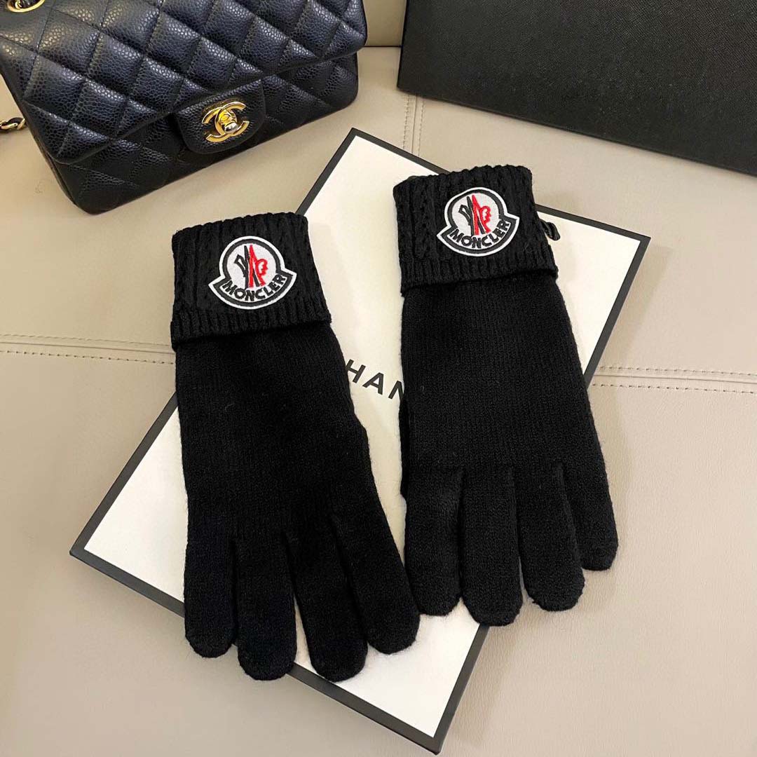 Moncler Gloves  - EUR FASHION