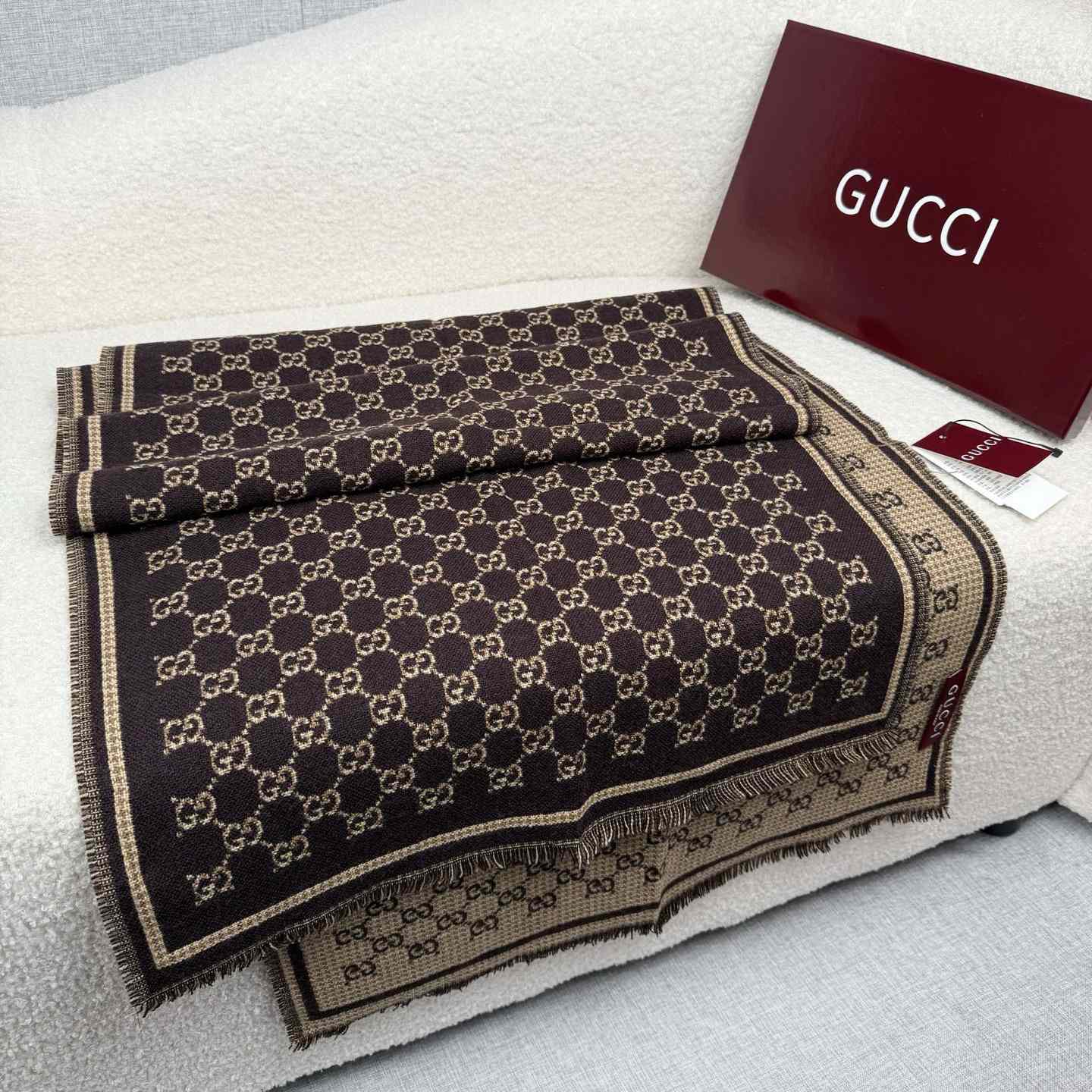 Gucci GG Wool Jacquard Scarf - EUR FASHION
