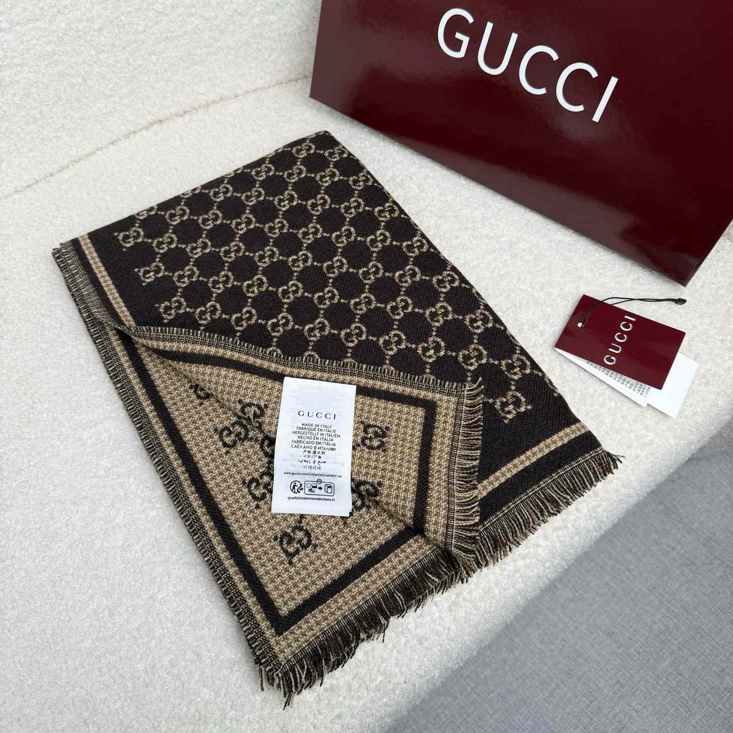Gucci GG Wool Jacquard Scarf - EUR FASHION