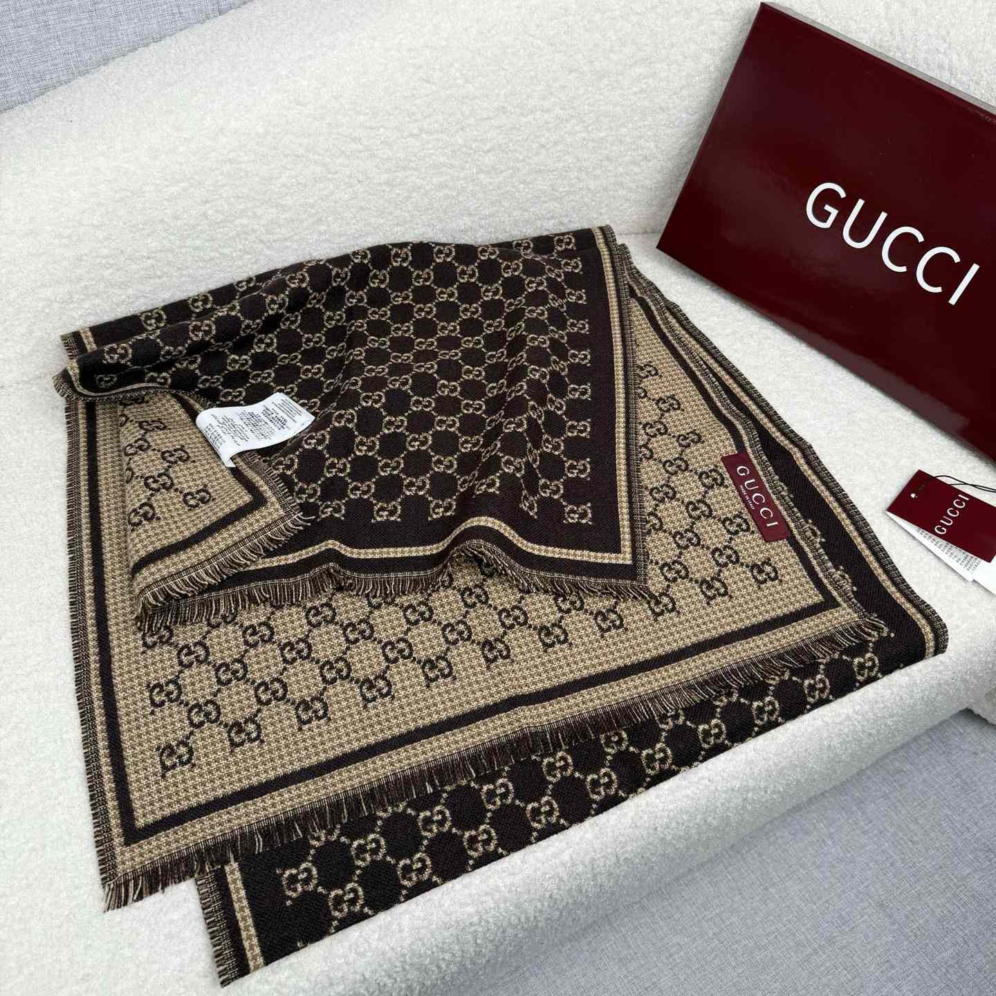 Gucci GG Wool Jacquard Scarf - EUR FASHION