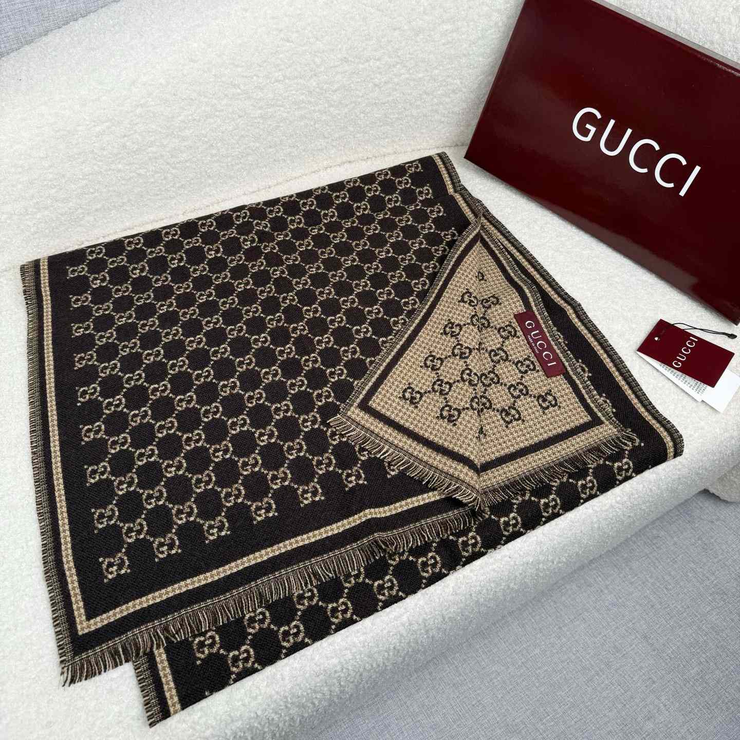 Gucci GG Wool Jacquard Scarf - EUR FASHION