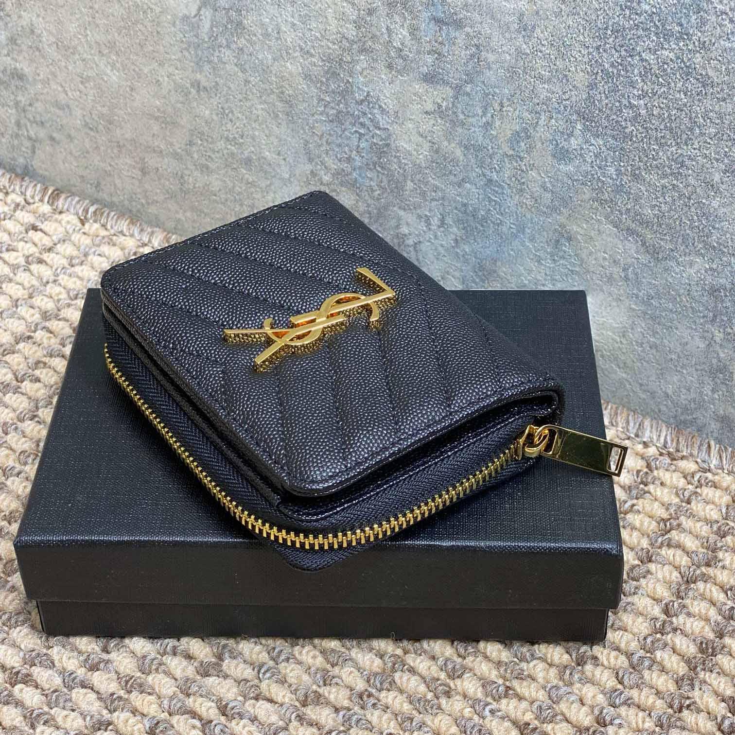 Saint Laurent Cassandre Matelassé Wallet  12x10x3cm  - EUR FASHION
