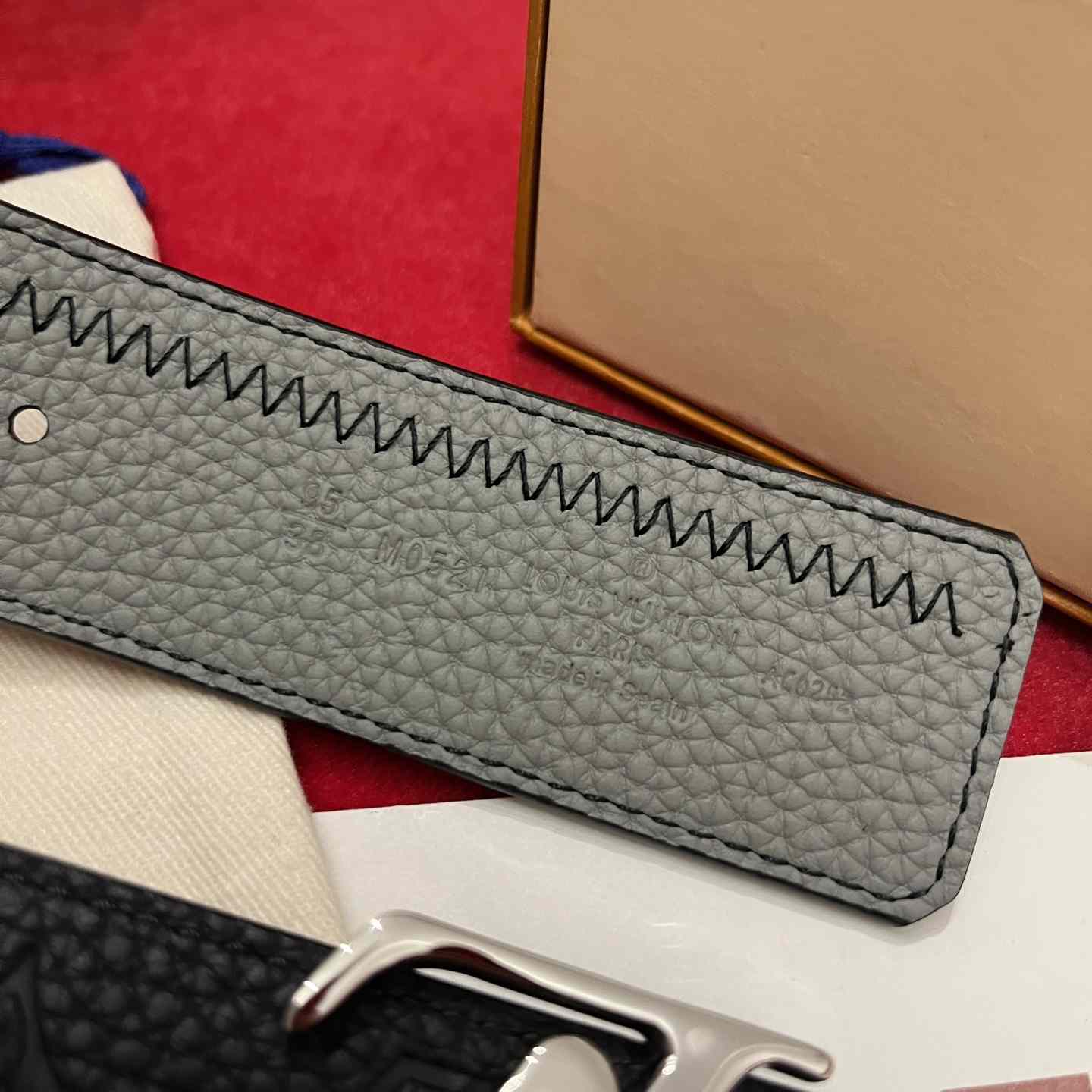 Louis Vuitton 40mm Reversible Belt  - EUR FASHION