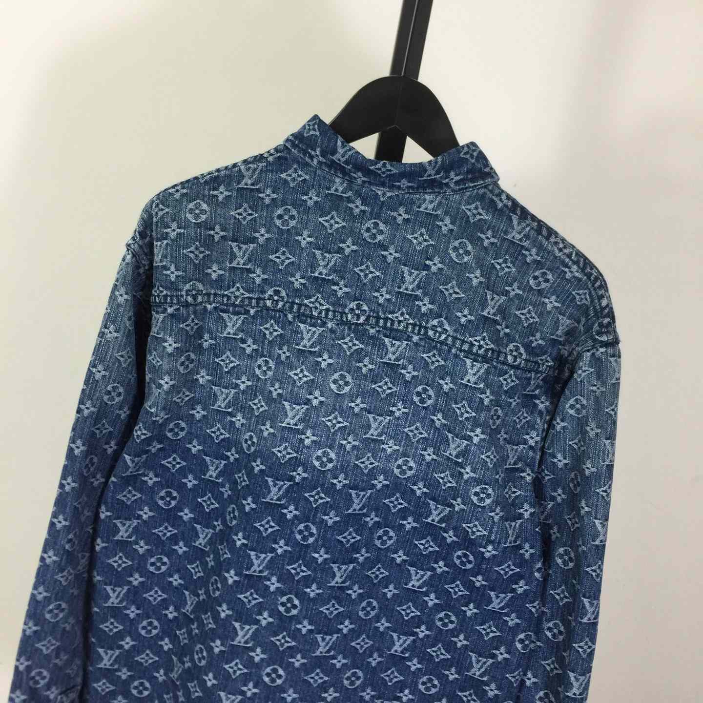 Louis Vuitton Monogram Denim Shirt   1AI195 - EUR FASHION