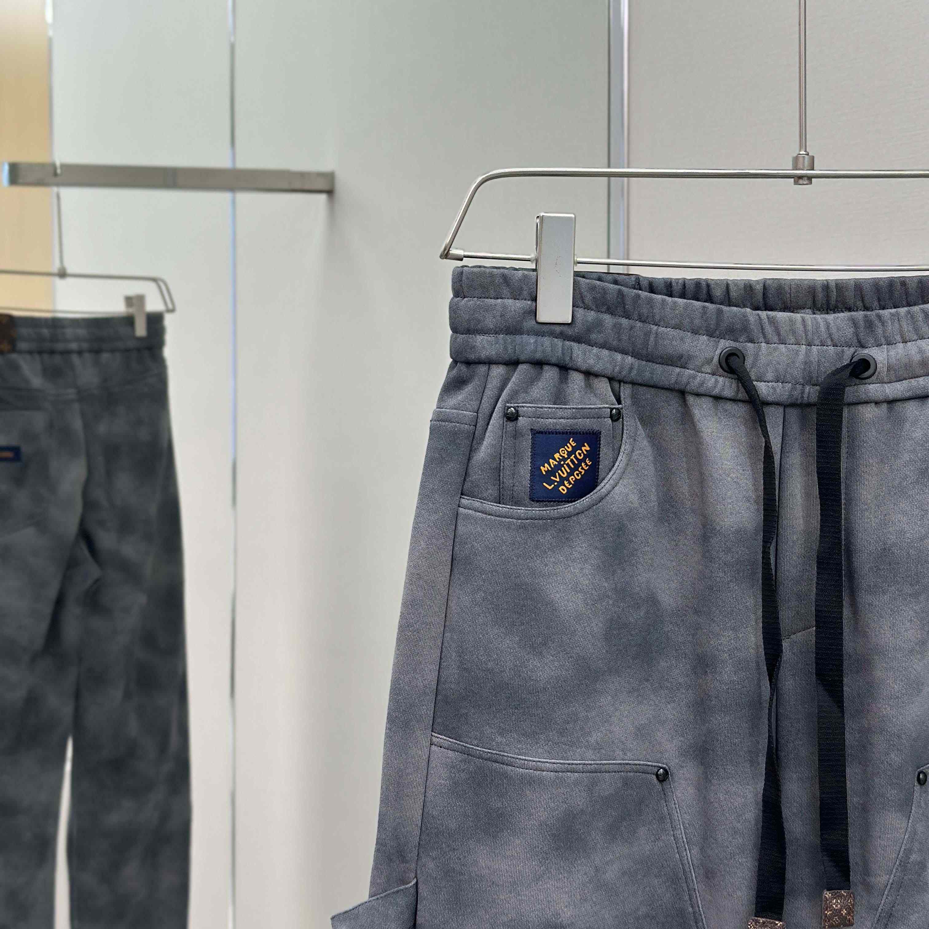 Louis Vuitton Cotton Pants - EUR FASHION