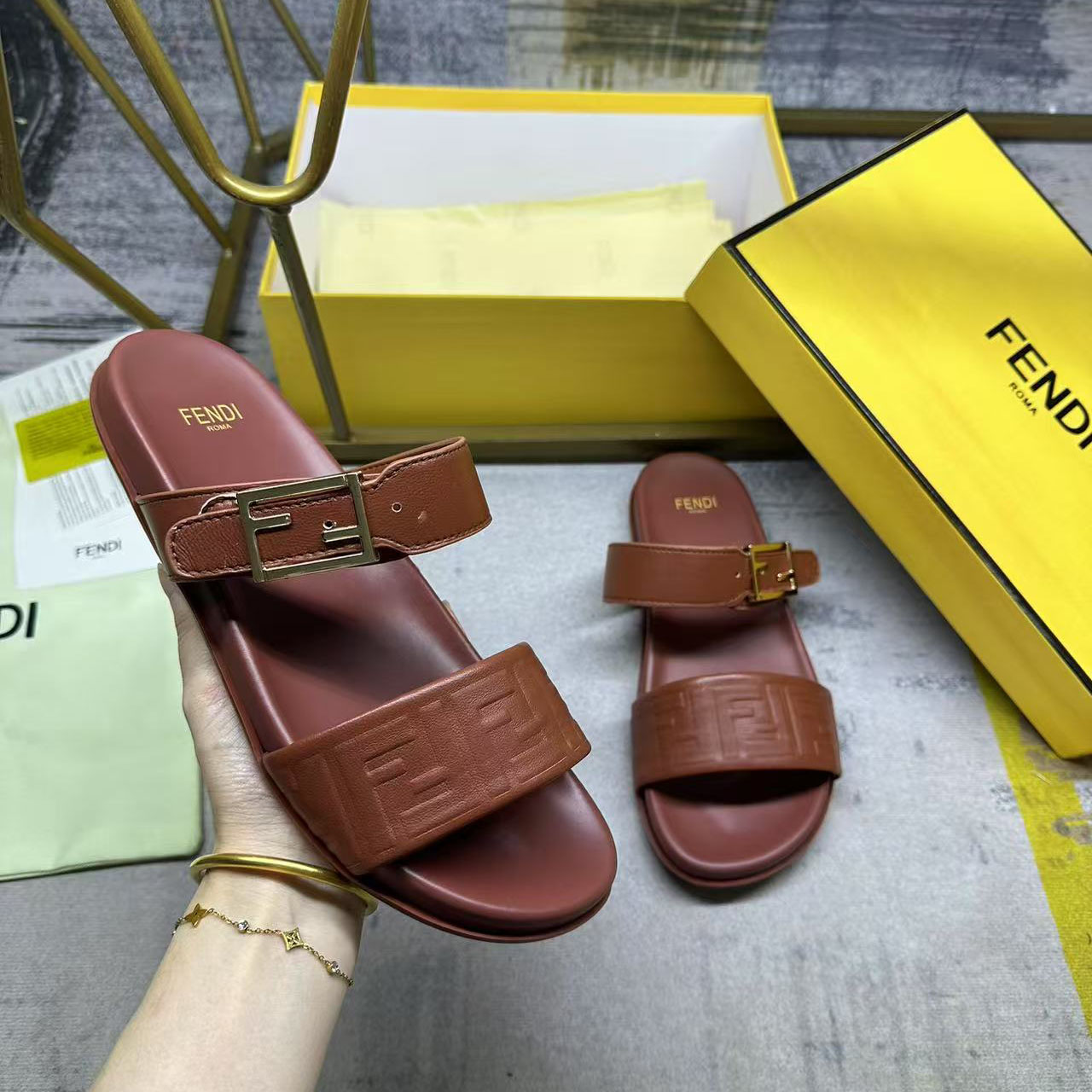 Fendi Feel Leather Double Strap Sandals - EUR FASHION