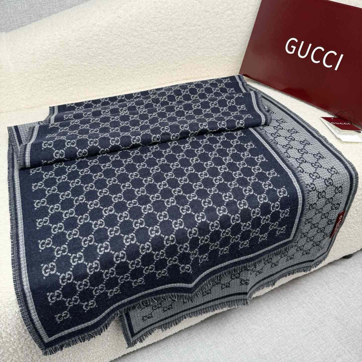 Gucci GG Wool Jacquard Scarf - EUR FASHION