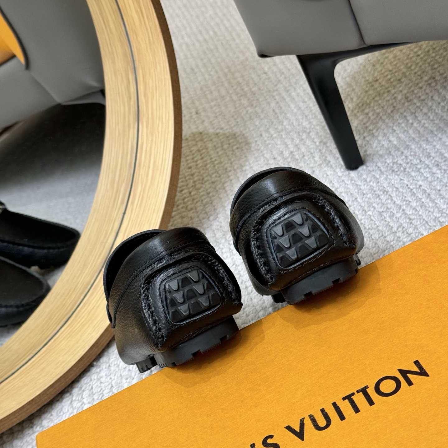 Louis Vuitton LV Silverstone Moccasin - EUR FASHION