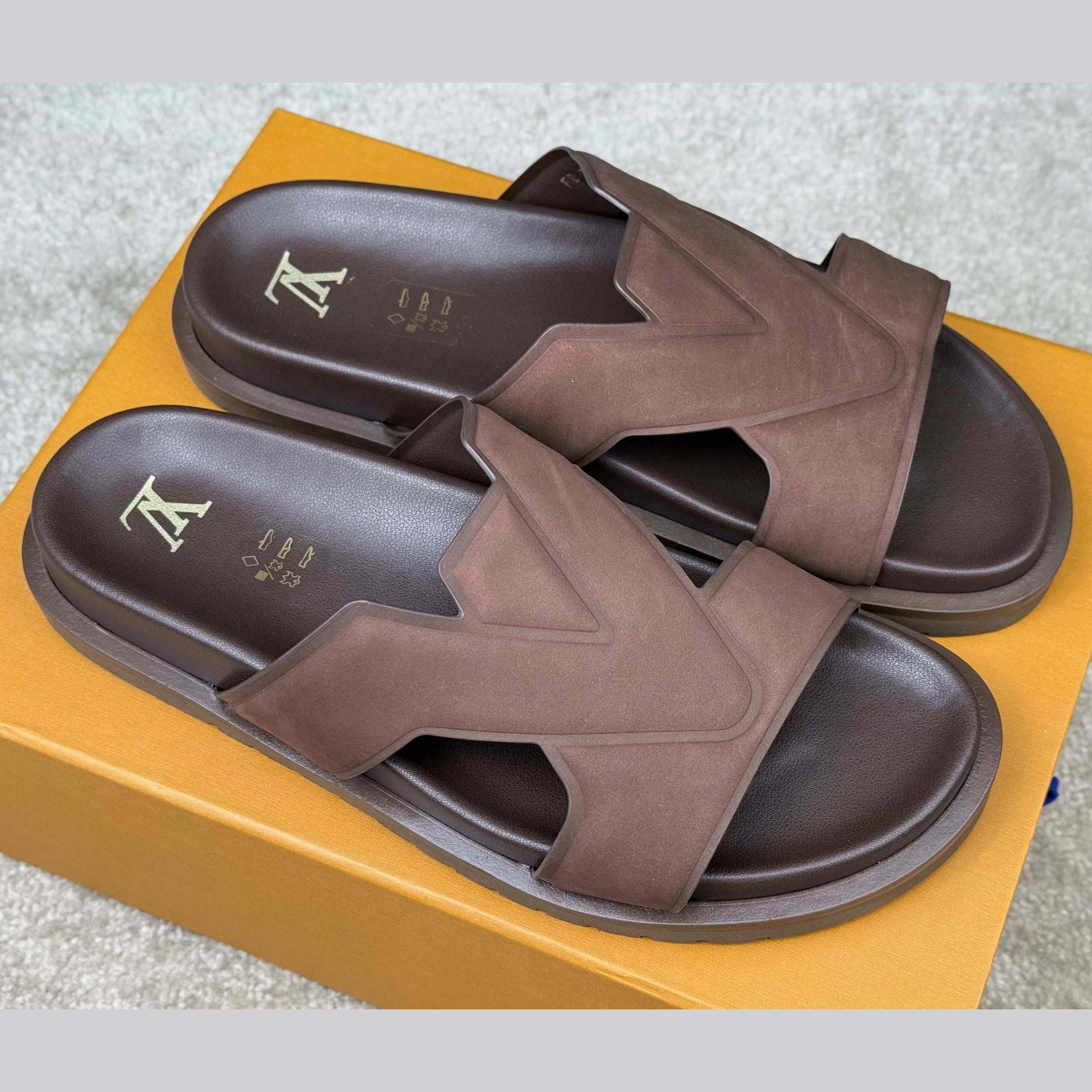 Louis Vuitton LV Oasis Mule    - EUR FASHION