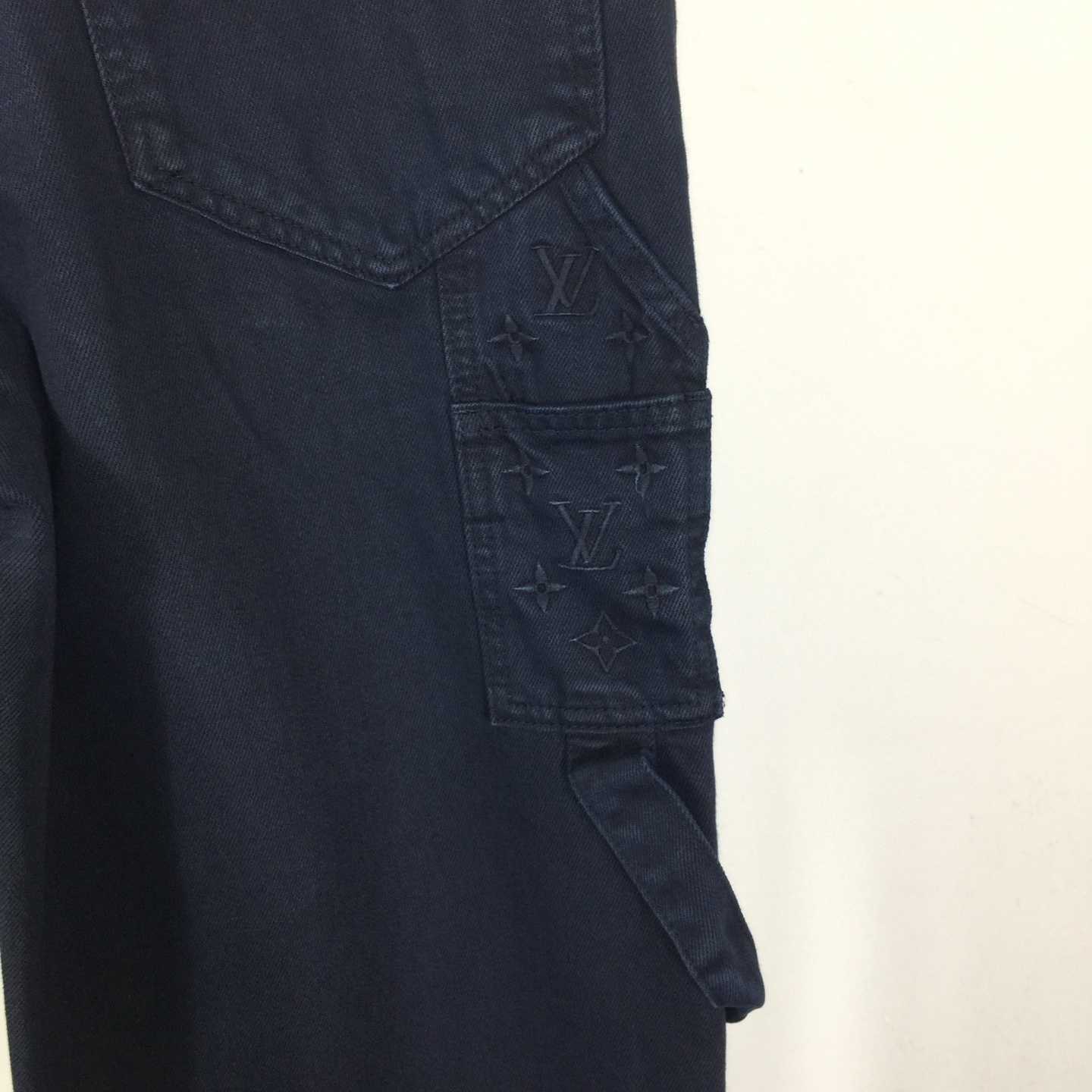 Louis Vuitton Garment-Dyed Denim Carpenter Pants   1AHVCS - EUR FASHION