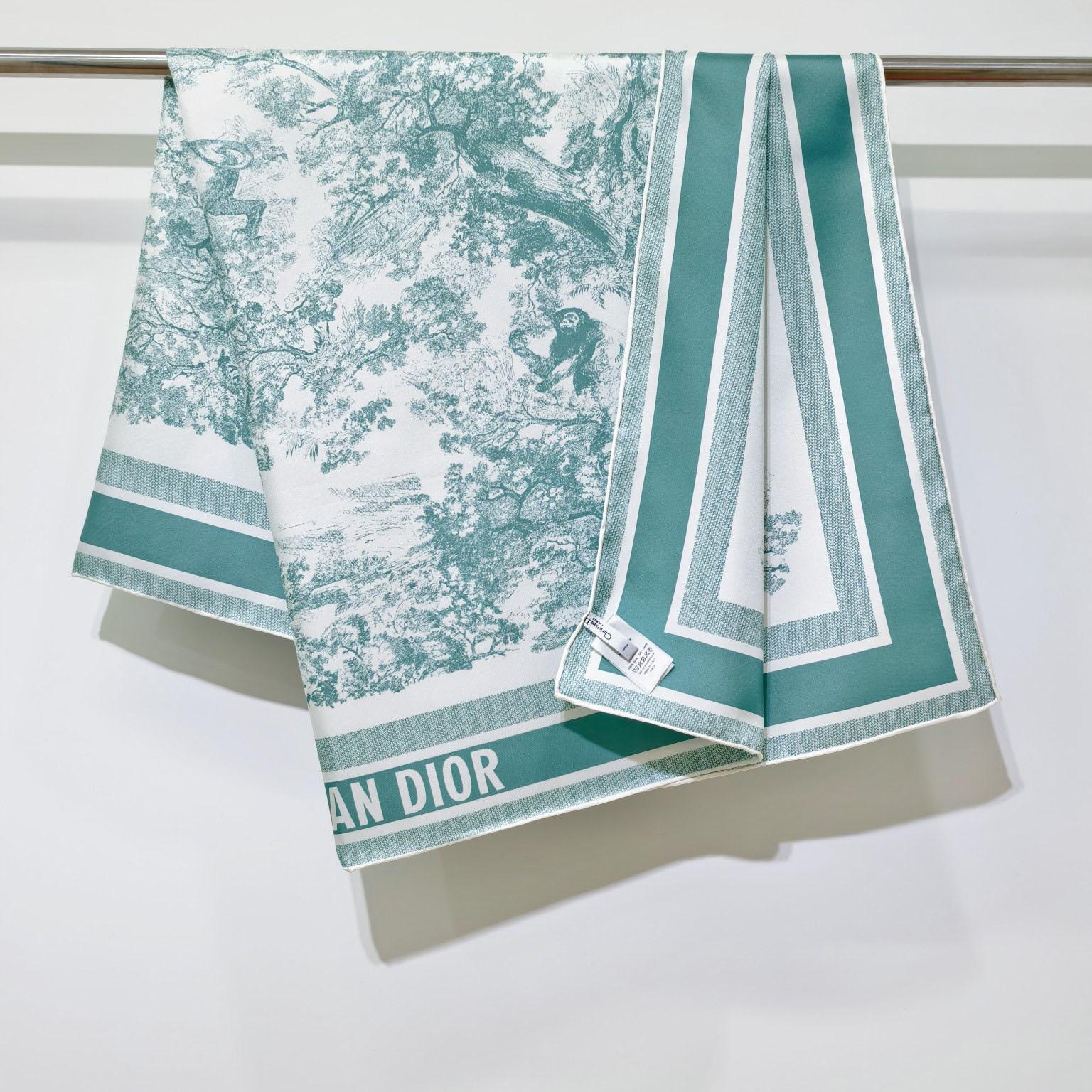 Dior Toile de Jouy Sauvage 90 Square Scarf  - EUR FASHION
