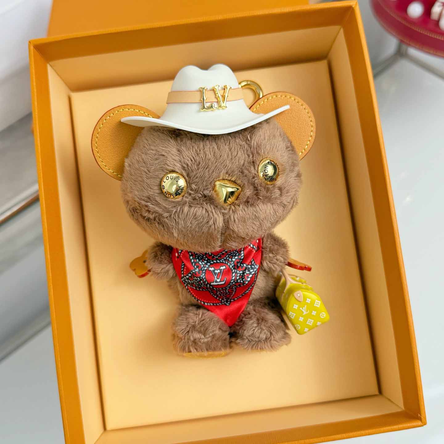 Louis Vuitton LV Louis Bear Bag Charm   M03176 - EUR FASHION