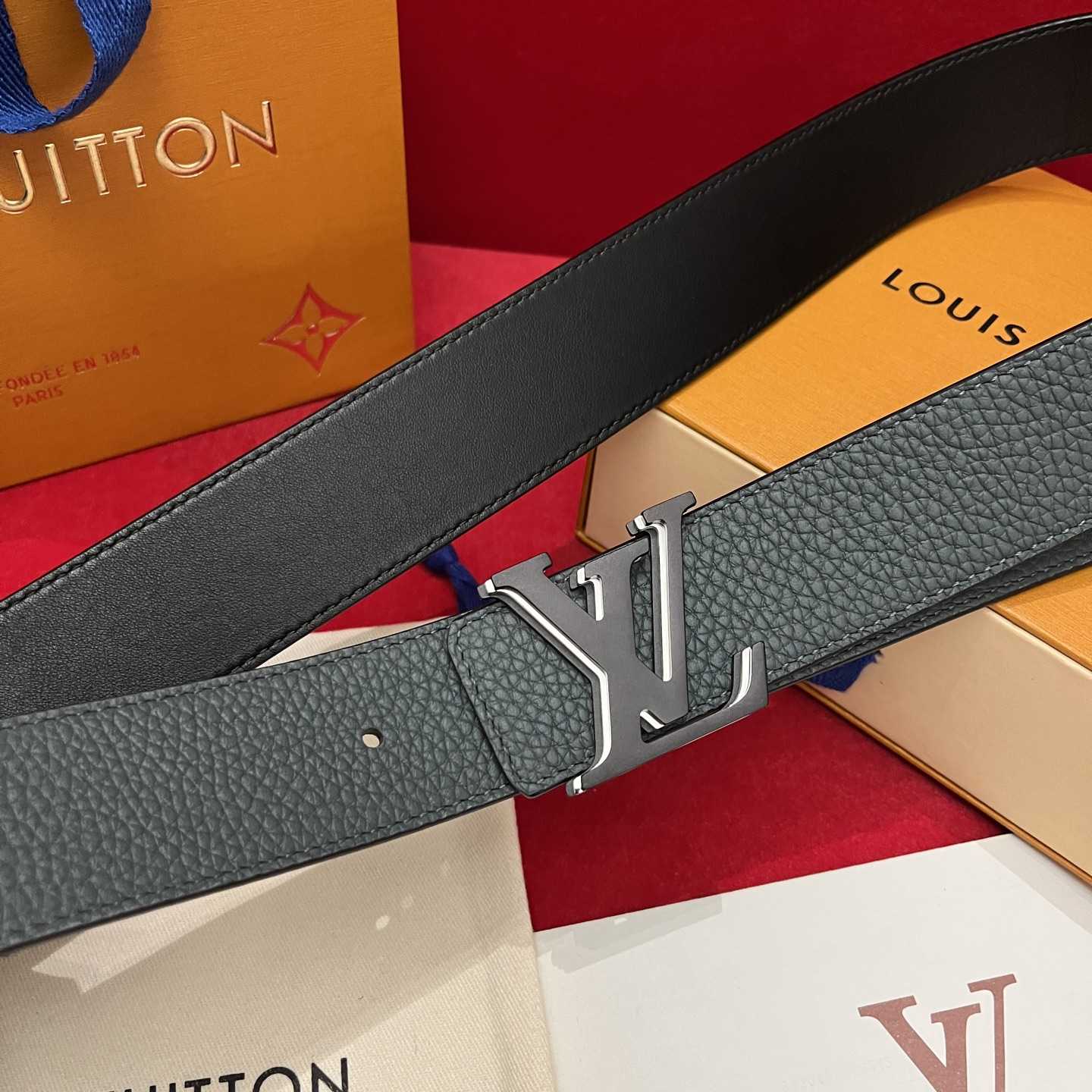 Louis Vuitton 40mm Reversible Belt  - EUR FASHION