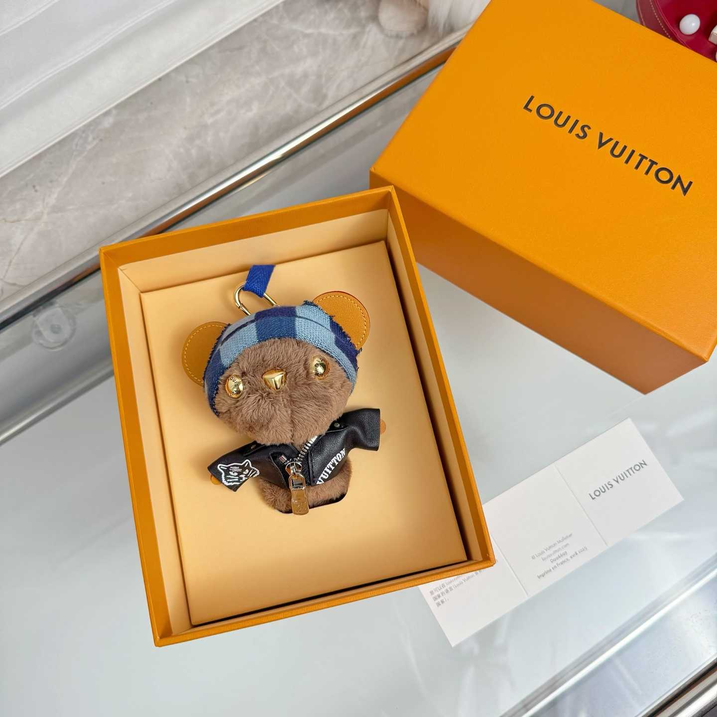 Louis Vuitton LV Louis Bear Bag Charm  M03206 - EUR FASHION