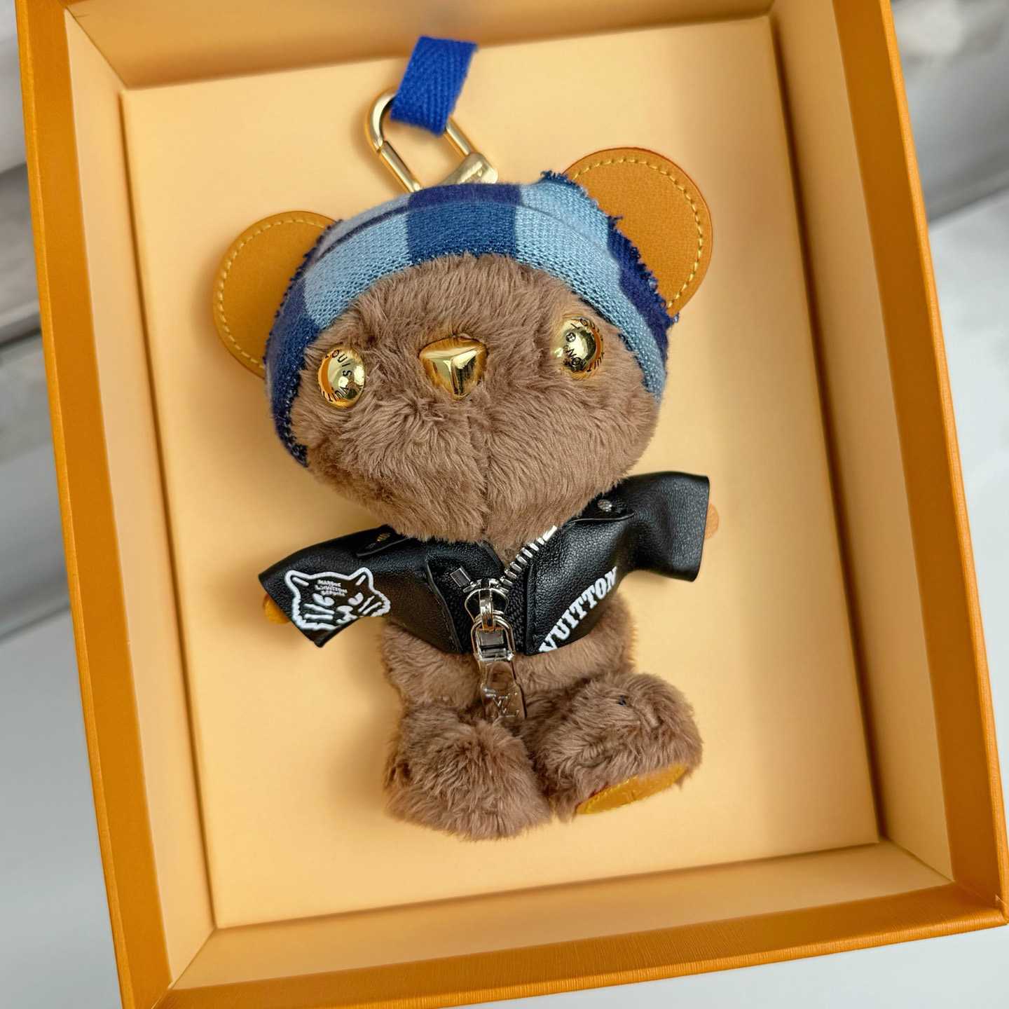 Louis Vuitton LV Louis Bear Bag Charm  M03206 - EUR FASHION
