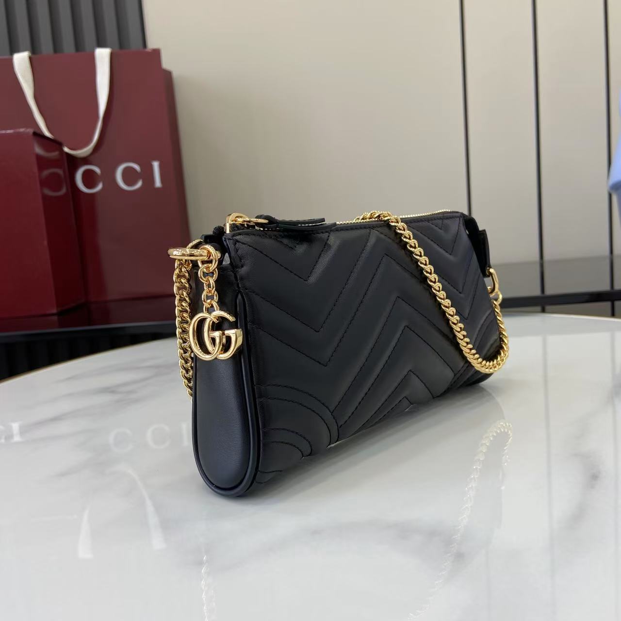 Gucci GG Marmont Small Shoulder Bag - EUR FASHION