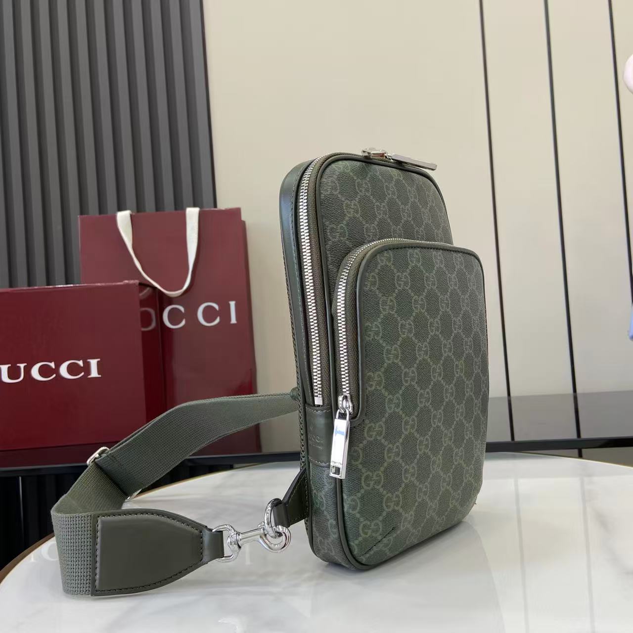 Gucci GG Monogram Small Slingbag - EUR FASHION