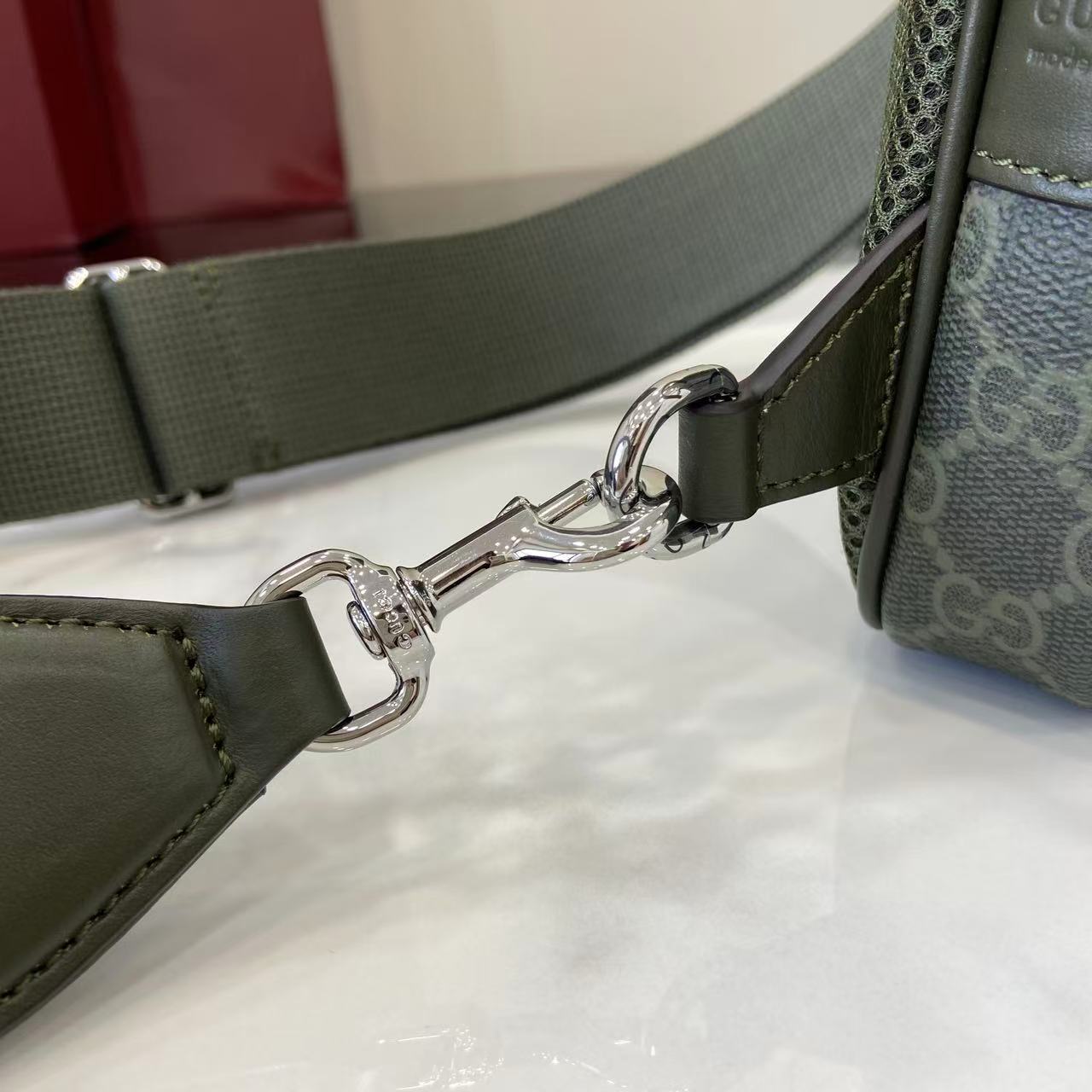 Gucci GG Monogram Small Slingbag - EUR FASHION