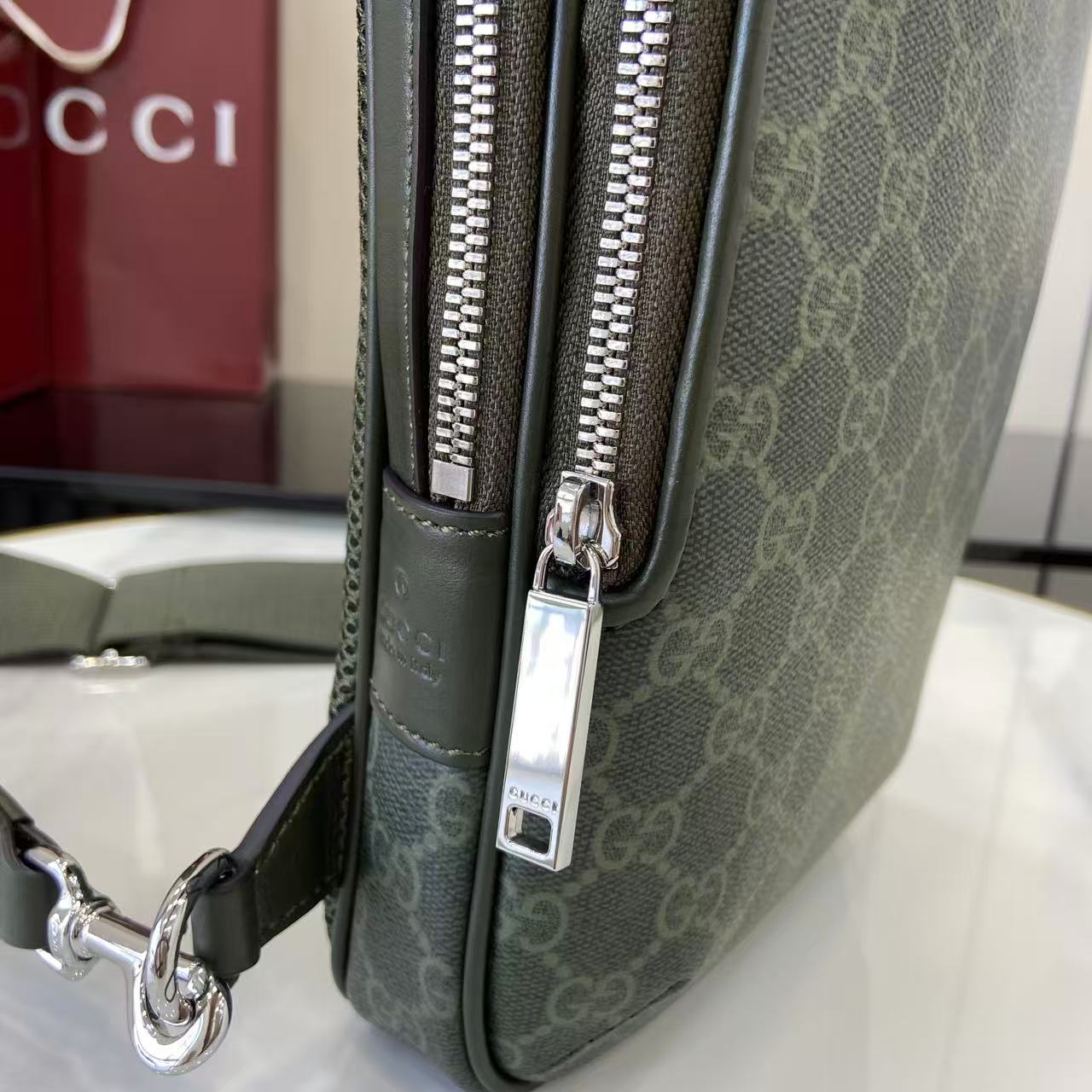 Gucci GG Monogram Small Slingbag - EUR FASHION