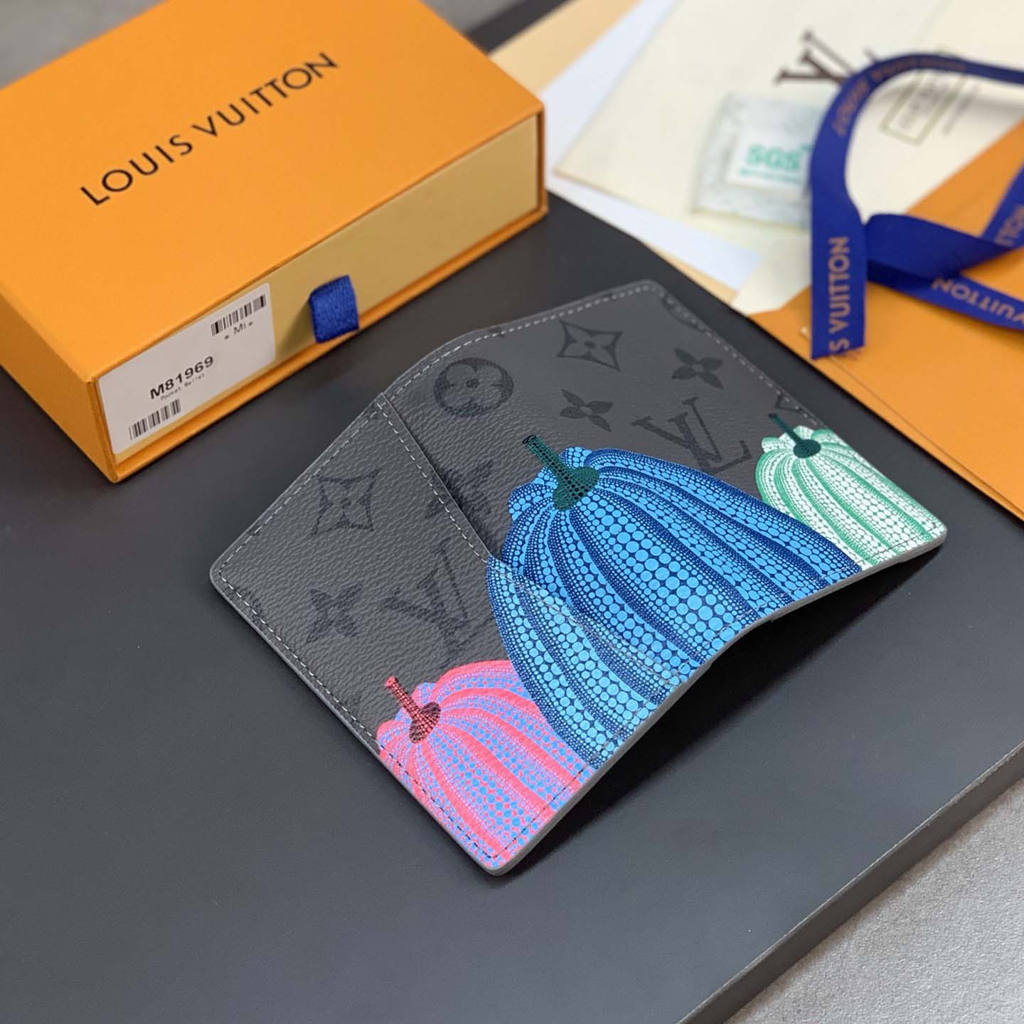 Louis Vuitton LV x YK Wallet  (7.5×11.1×1cm)   M81969 - EUR FASHION