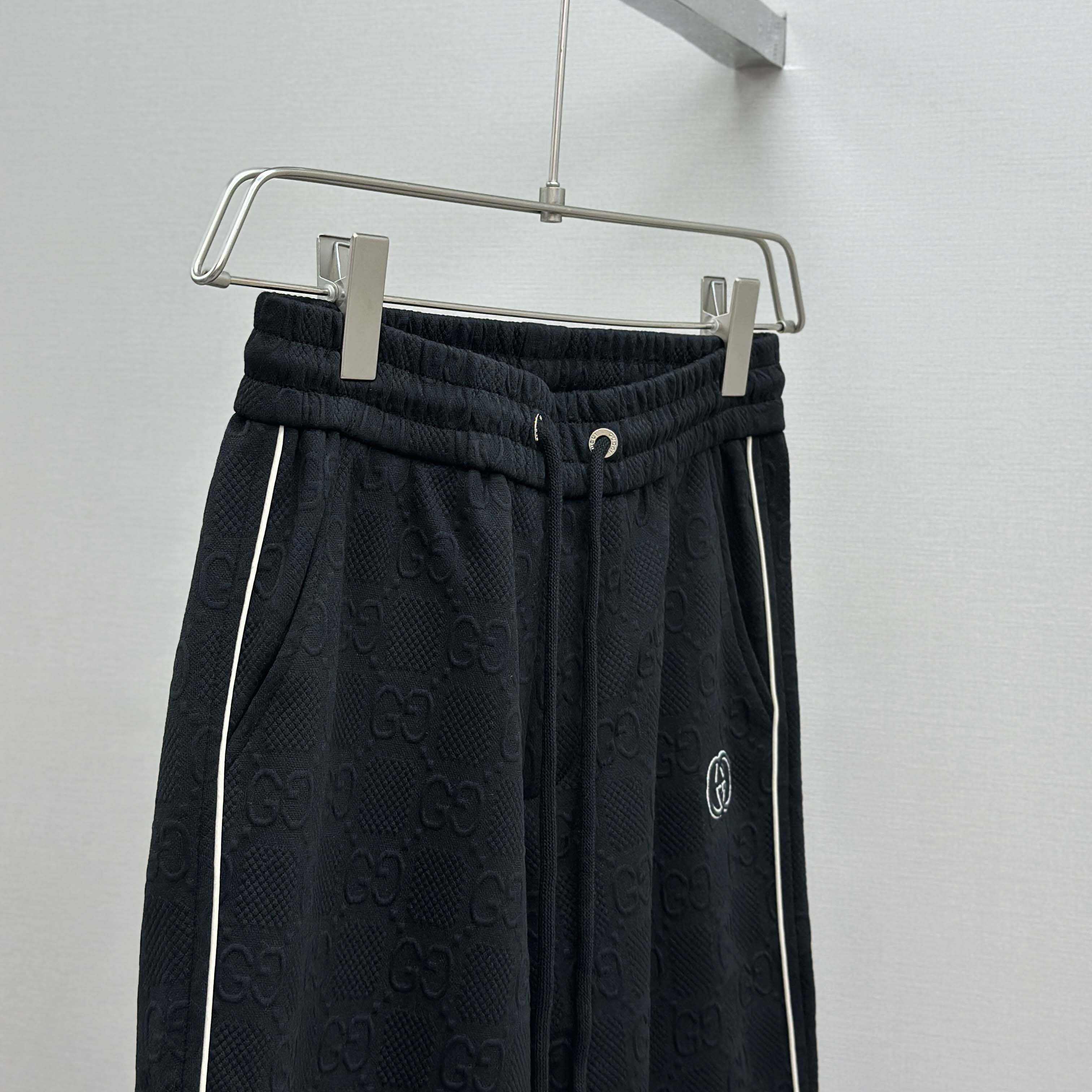 Gucci Black Cotton Pants - EUR FASHION
