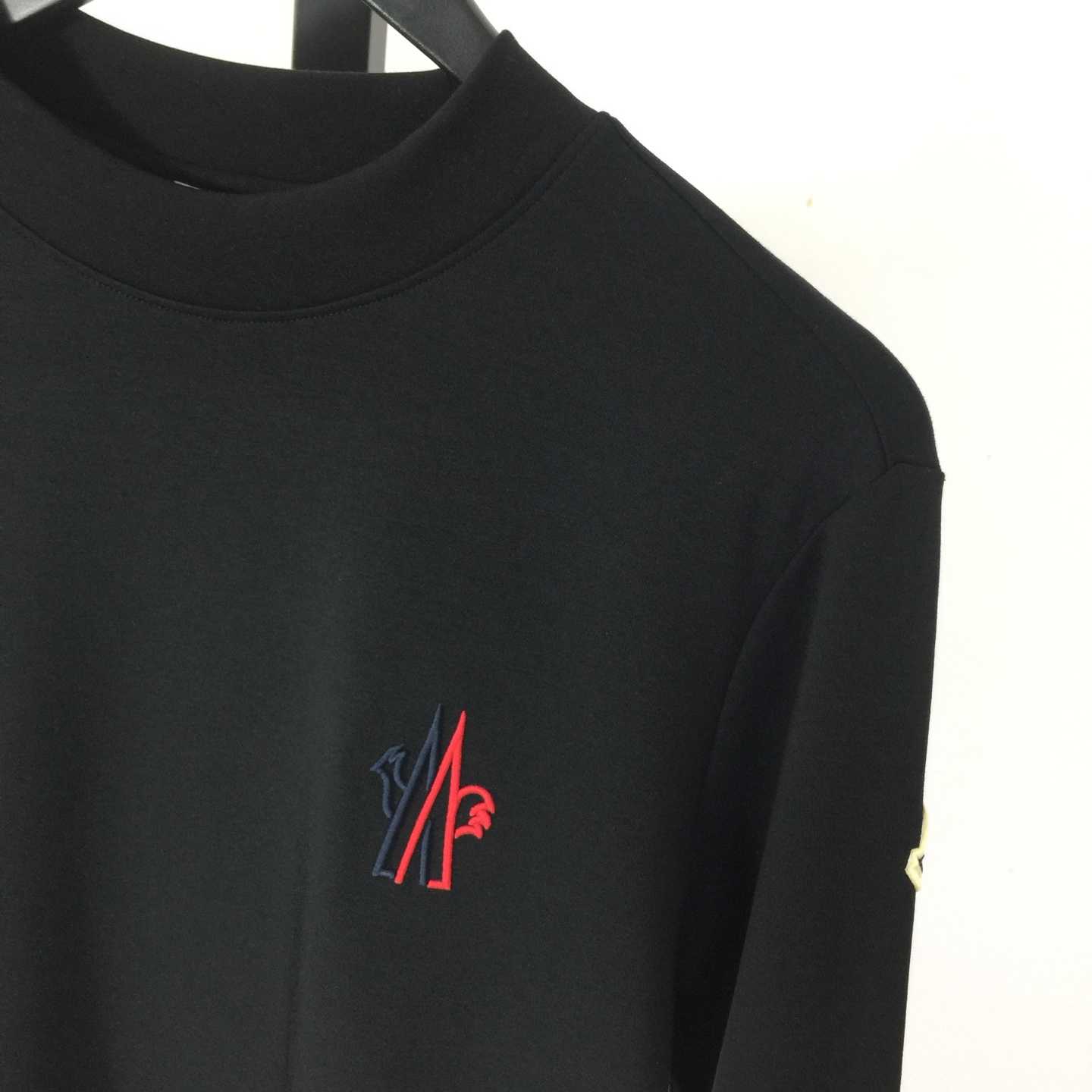 Moncler Long Sleeves - EUR FASHION