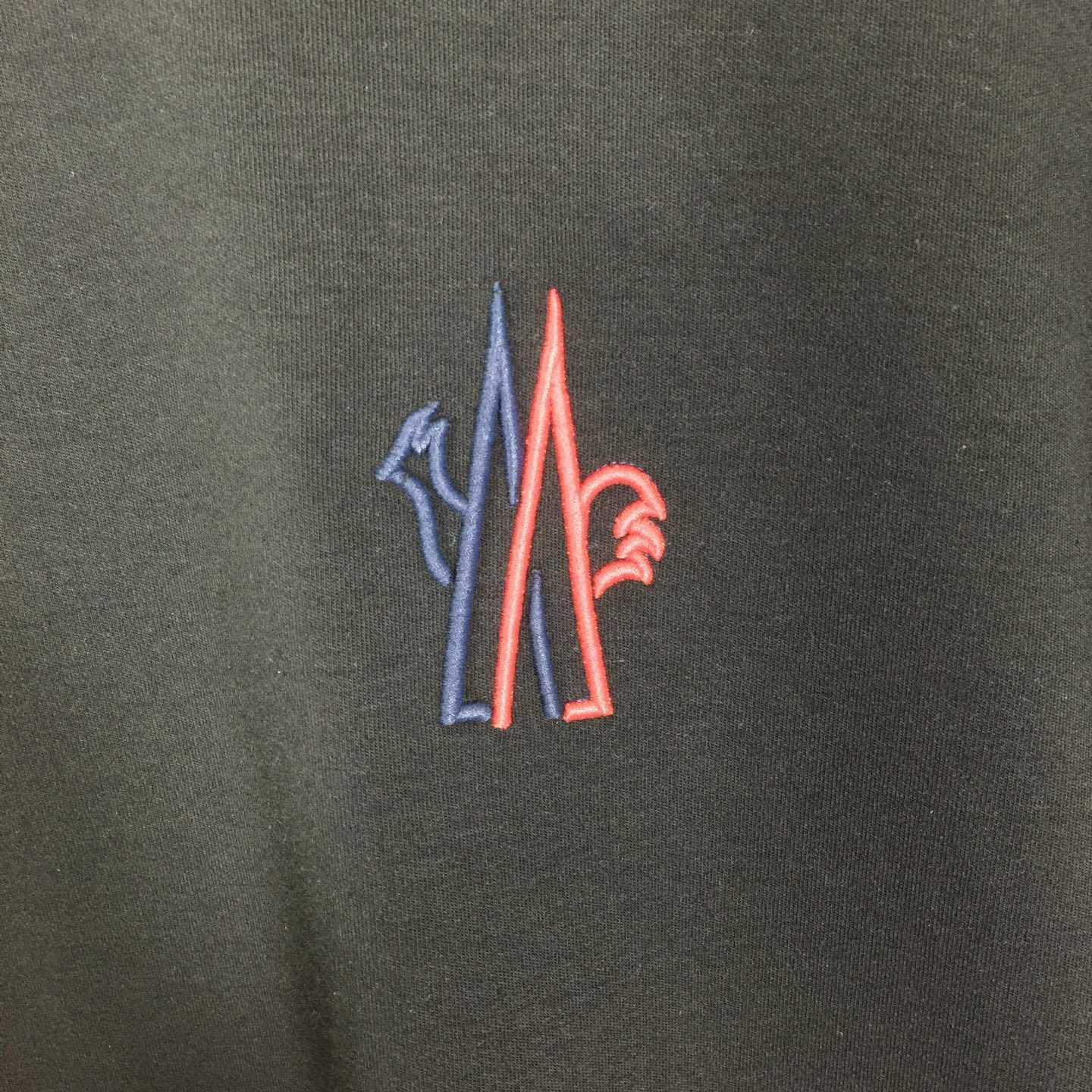 Moncler Long Sleeves - EUR FASHION