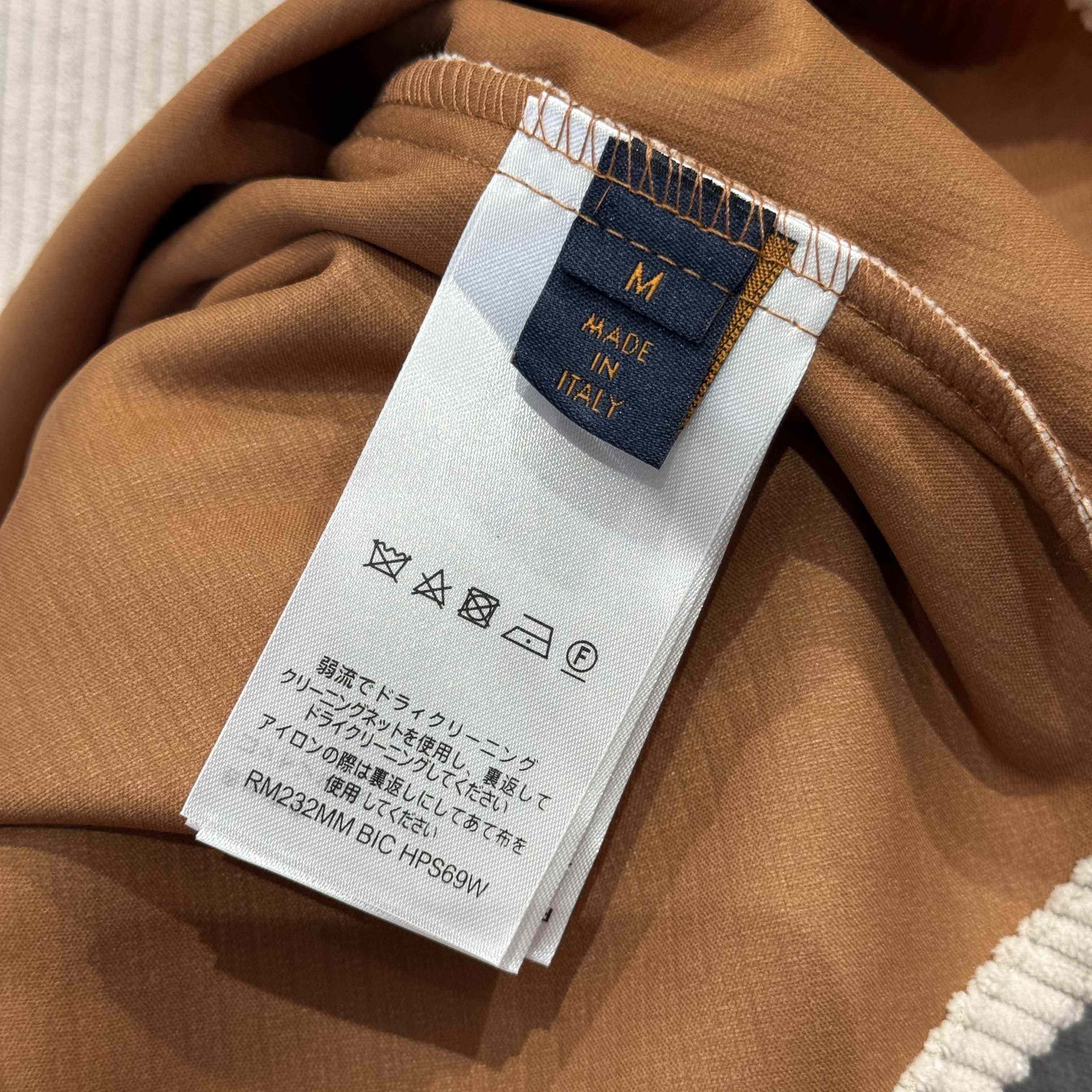 Louis Vuitton LV Blason Embellished Long-Sleeved Corduroy Shirt   1AIKBT - EUR FASHION