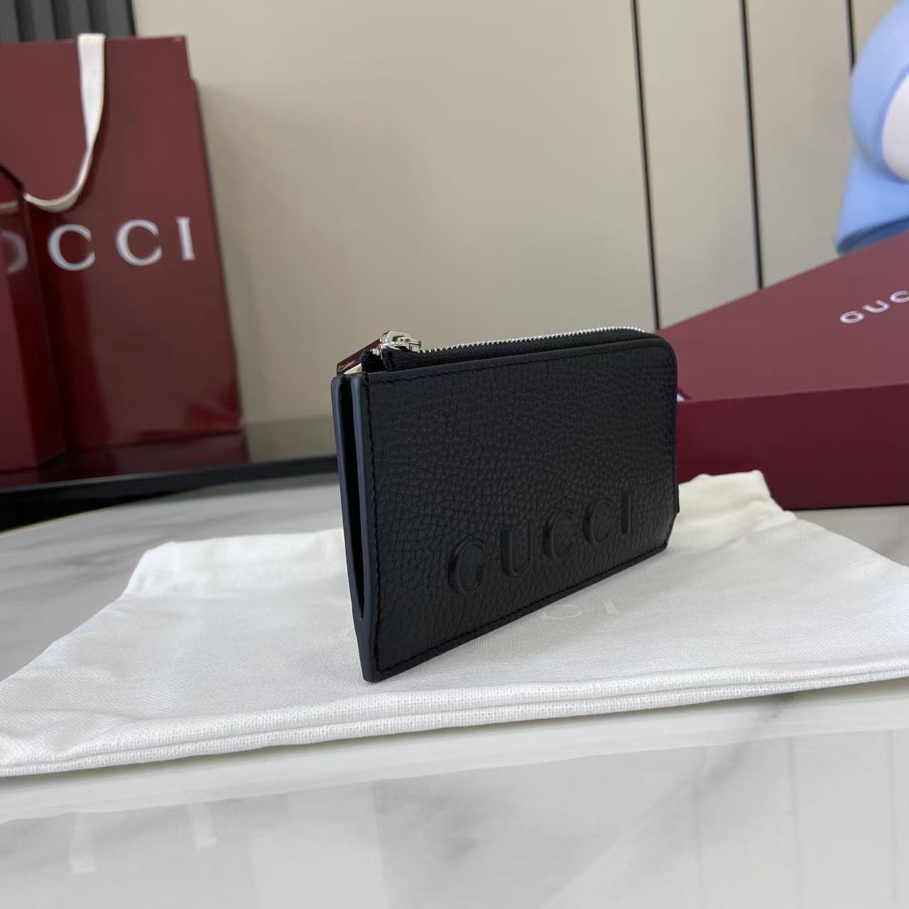 Gucci Zip Card Case With Logo - EUR FASHION