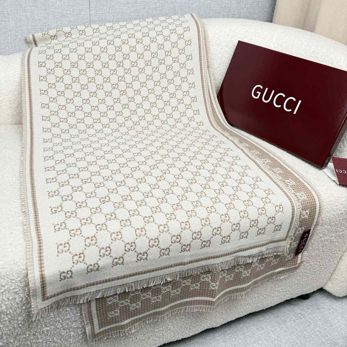 Gucci GG Wool Scarf - EUR FASHION