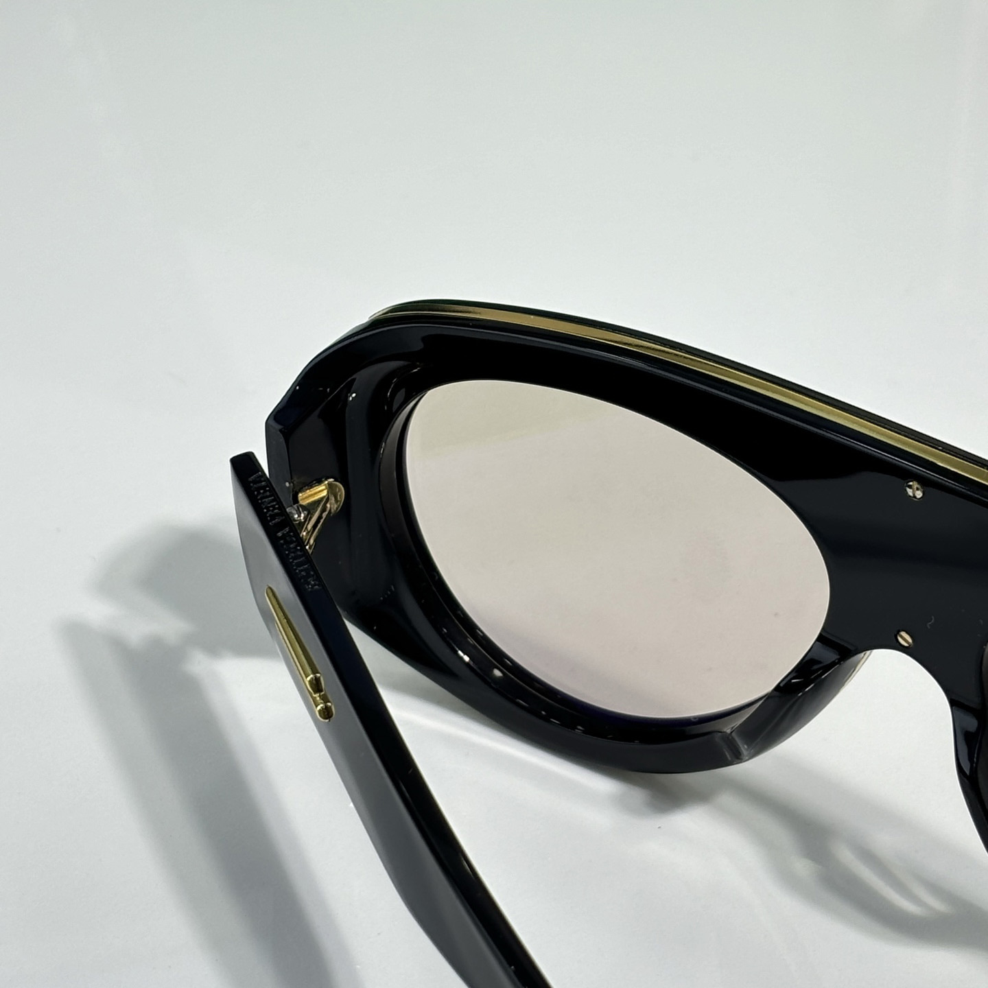 Bottega Veneta BV1362S Sunglasses   - EUR FASHION