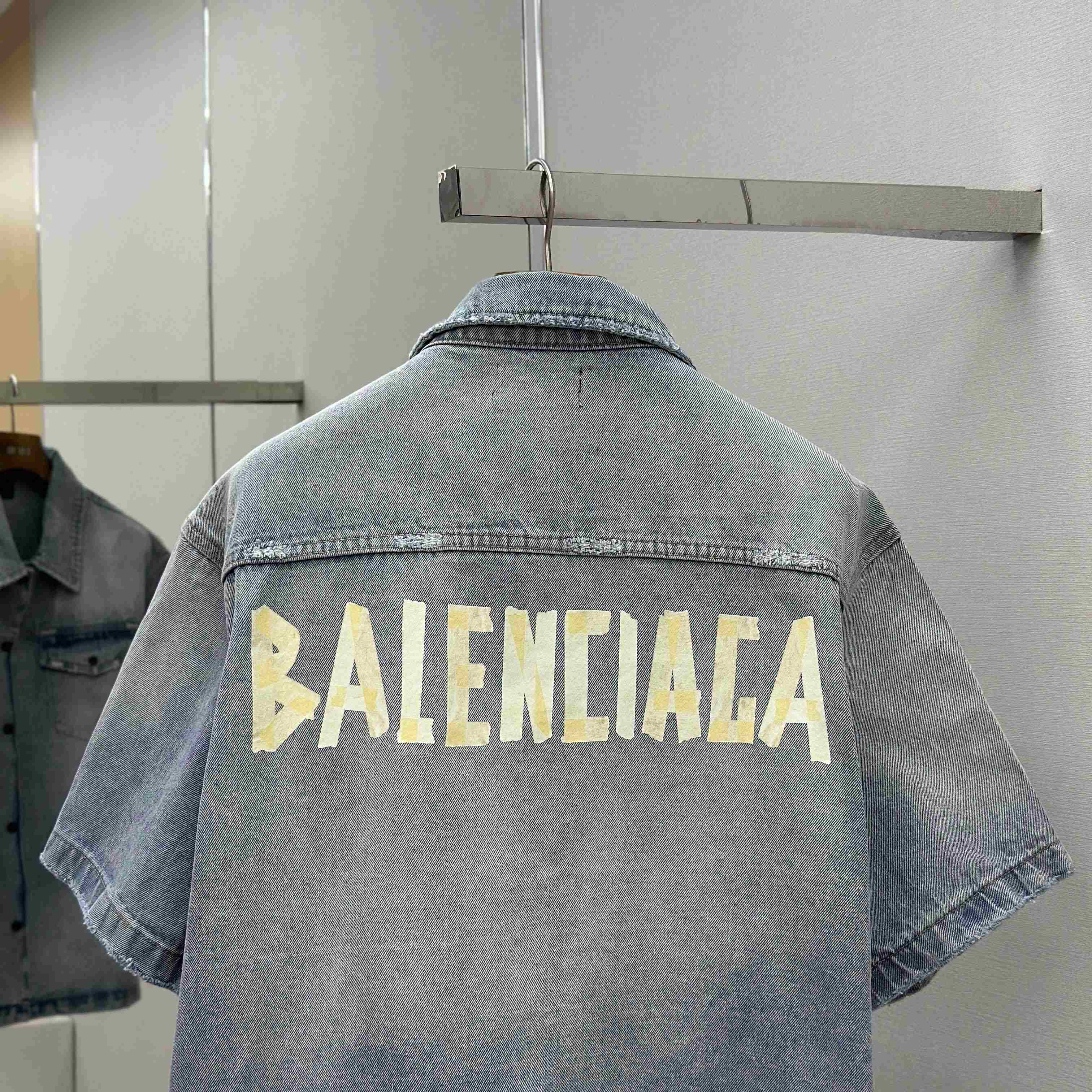 Balenciaga Lost Tape Shirt - EUR FASHION