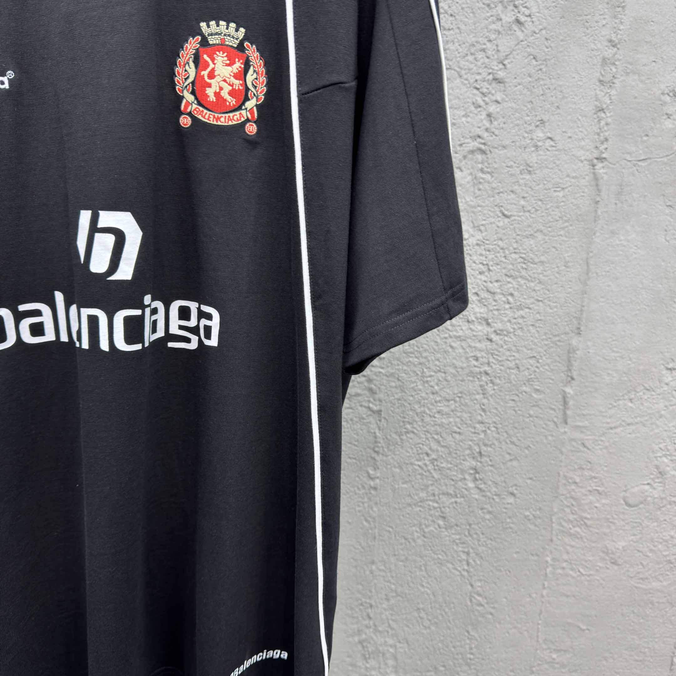 Balenciaga Paris Soccer T-Shirt Oversized In Black - EUR FASHION