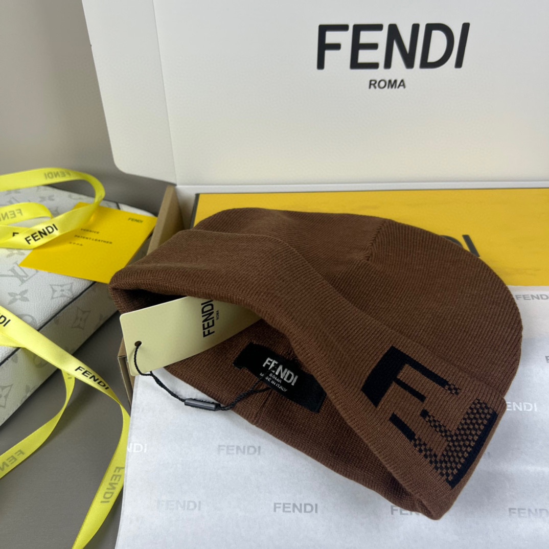 Fendi FF-jacquard Beanie - EUR FASHION