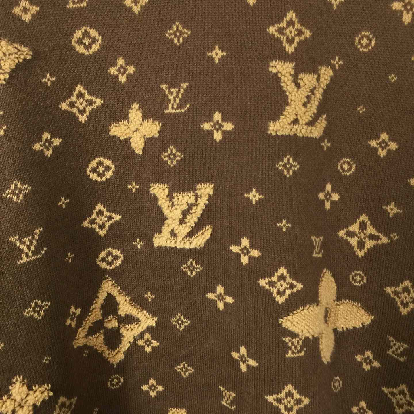Louis Vuitton Monogram Wool Blend Pullover - EUR FASHION