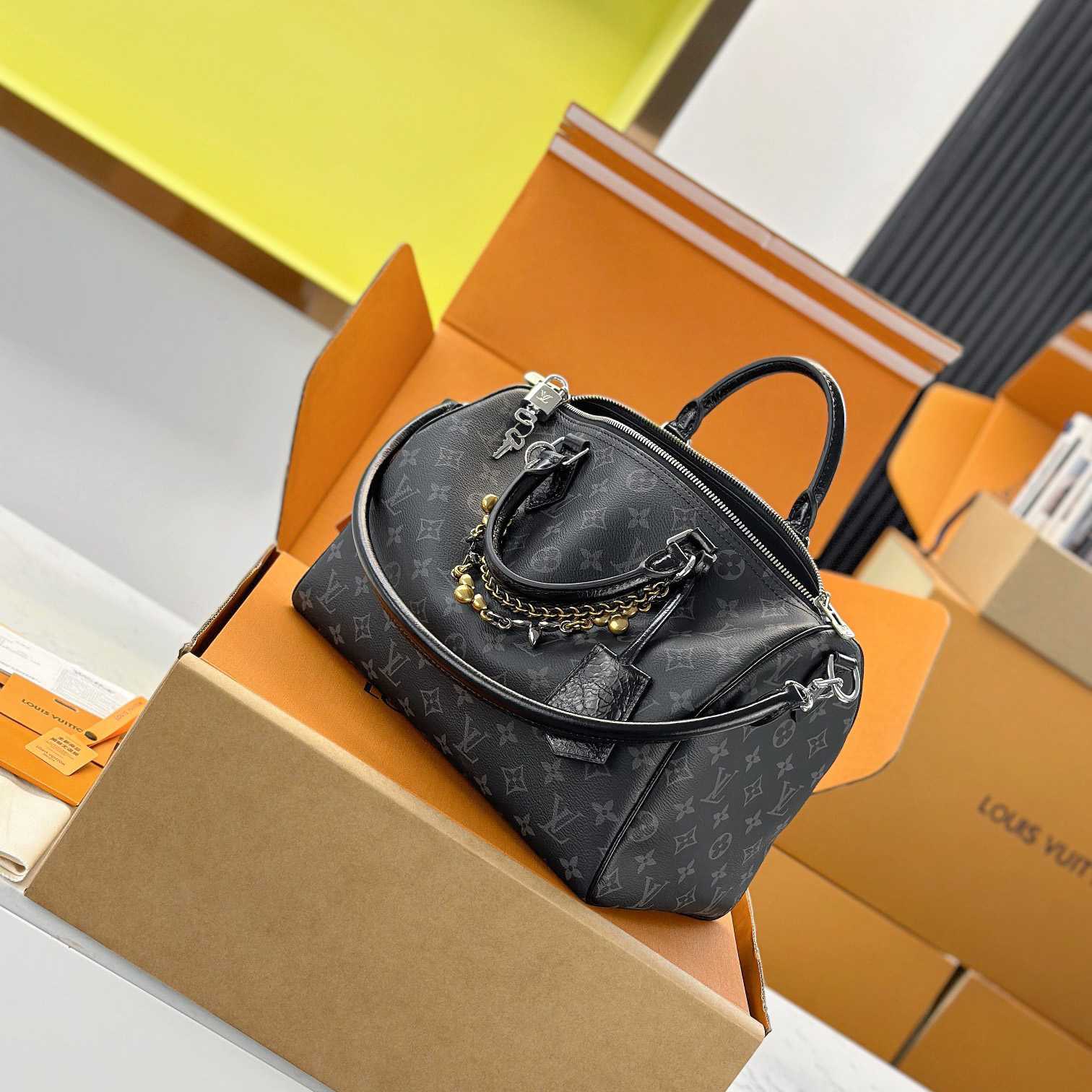 Louis Vuitton Speedy Soft 30   M15102 - EUR FASHION