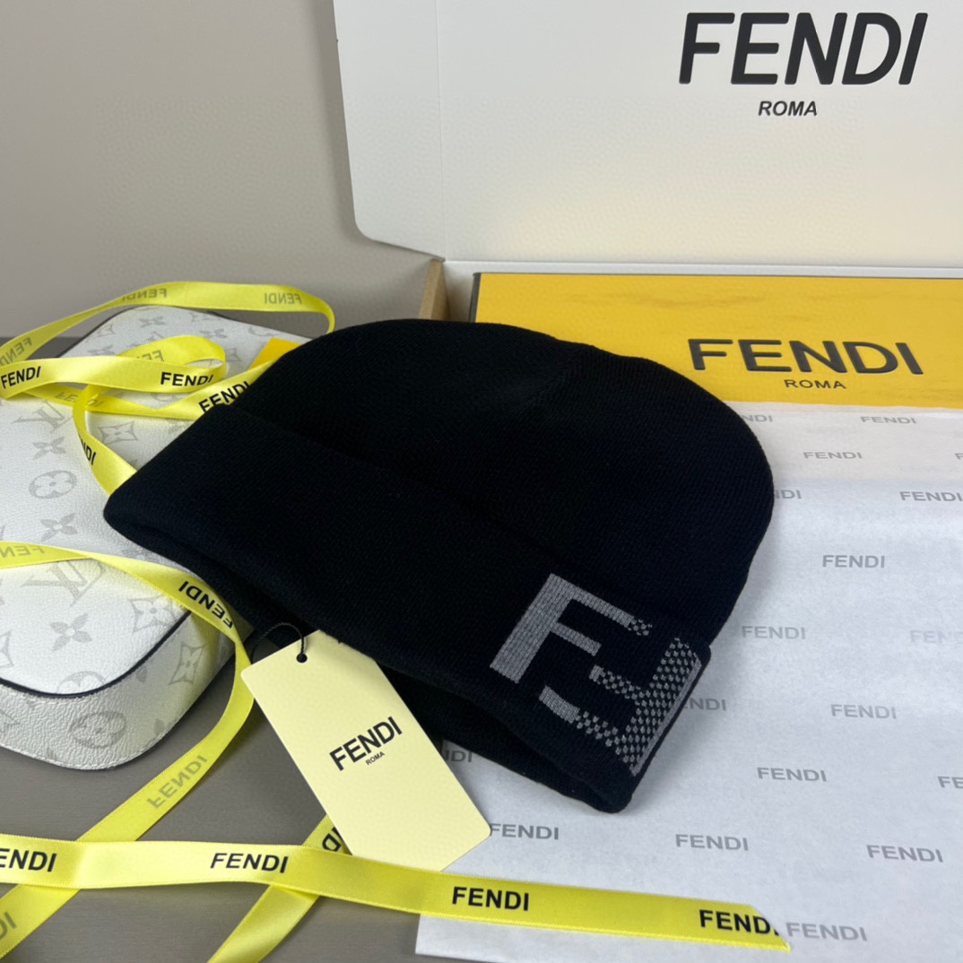 Fendi FF-jacquard Beanie - EUR FASHION