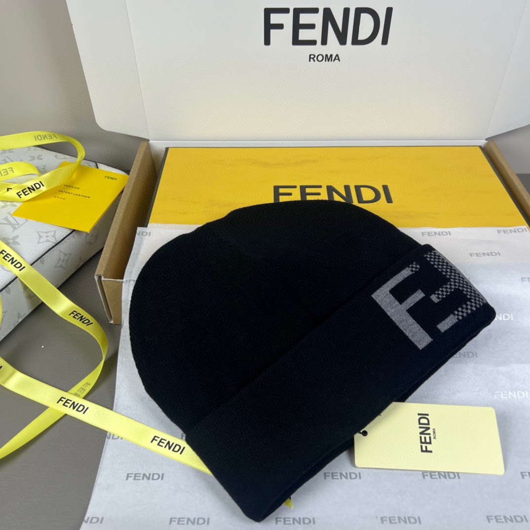 Fendi FF-jacquard Beanie - EUR FASHION