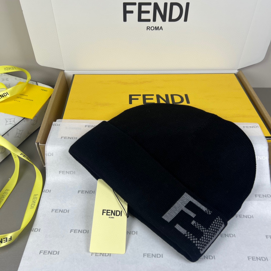 Fendi FF-jacquard Beanie - EUR FASHION