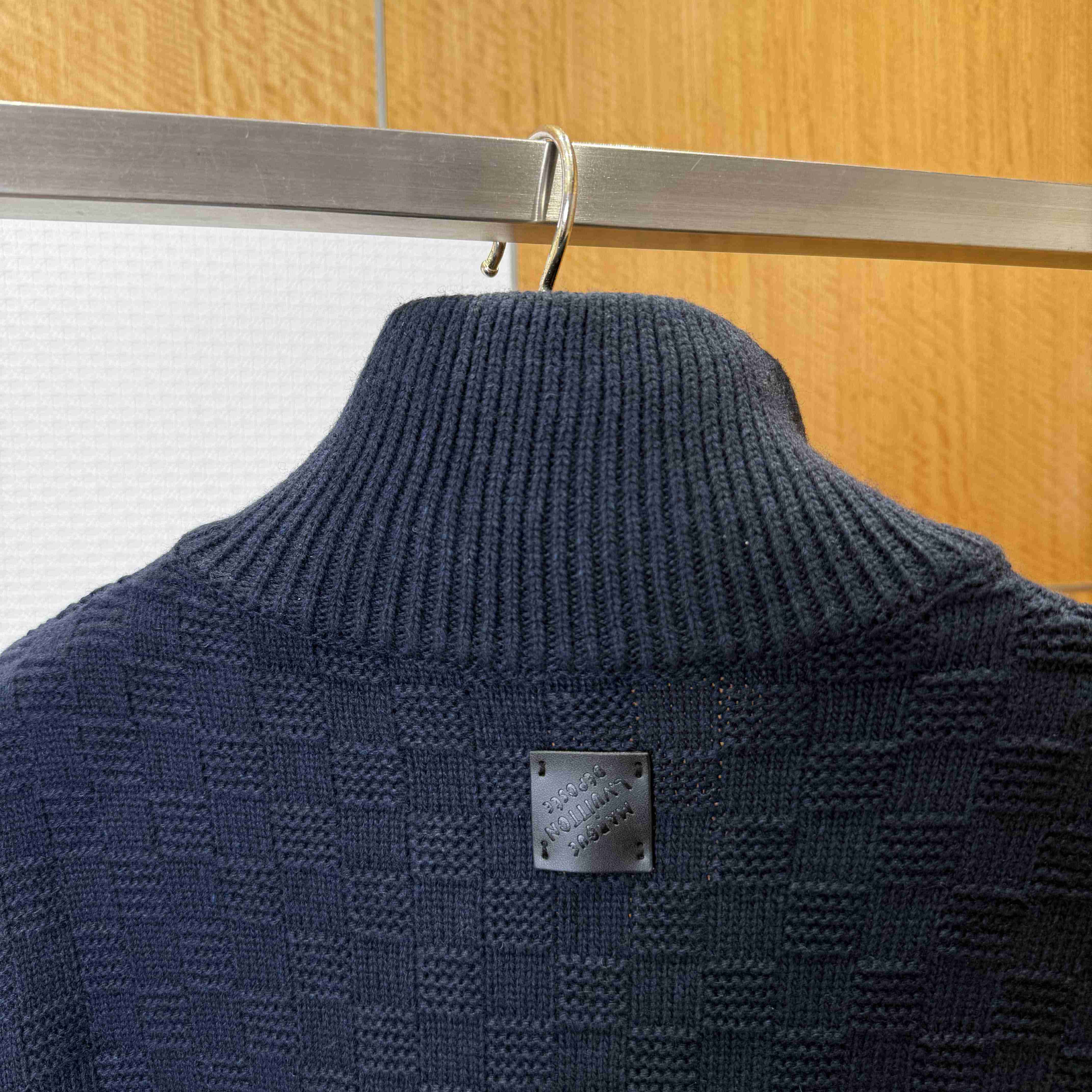 Louis Vuitton Cashmere-Wool Blend Half-Zip Pullover   1AIHNA - EUR FASHION