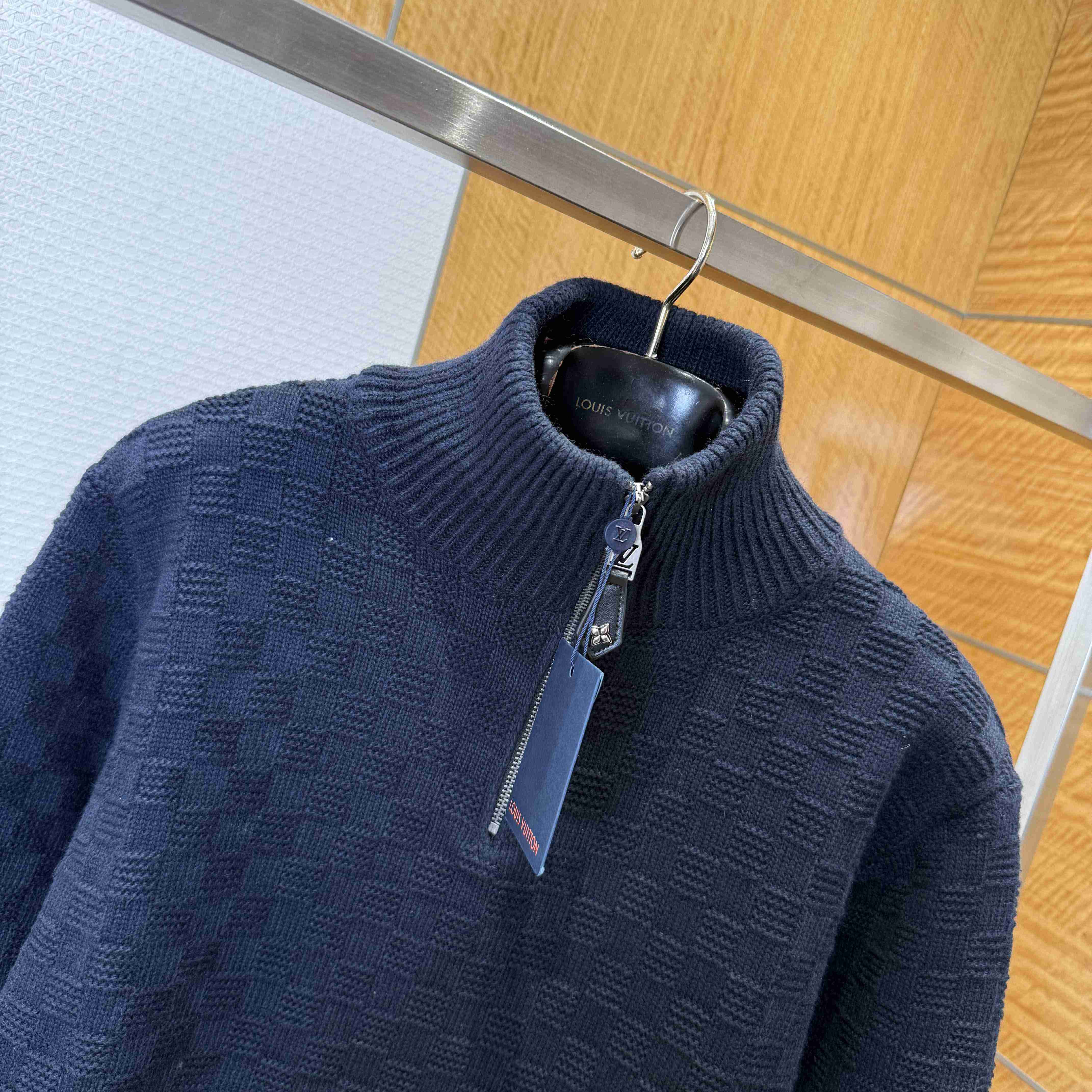 Louis Vuitton Cashmere-Wool Blend Half-Zip Pullover   1AIHNA - EUR FASHION