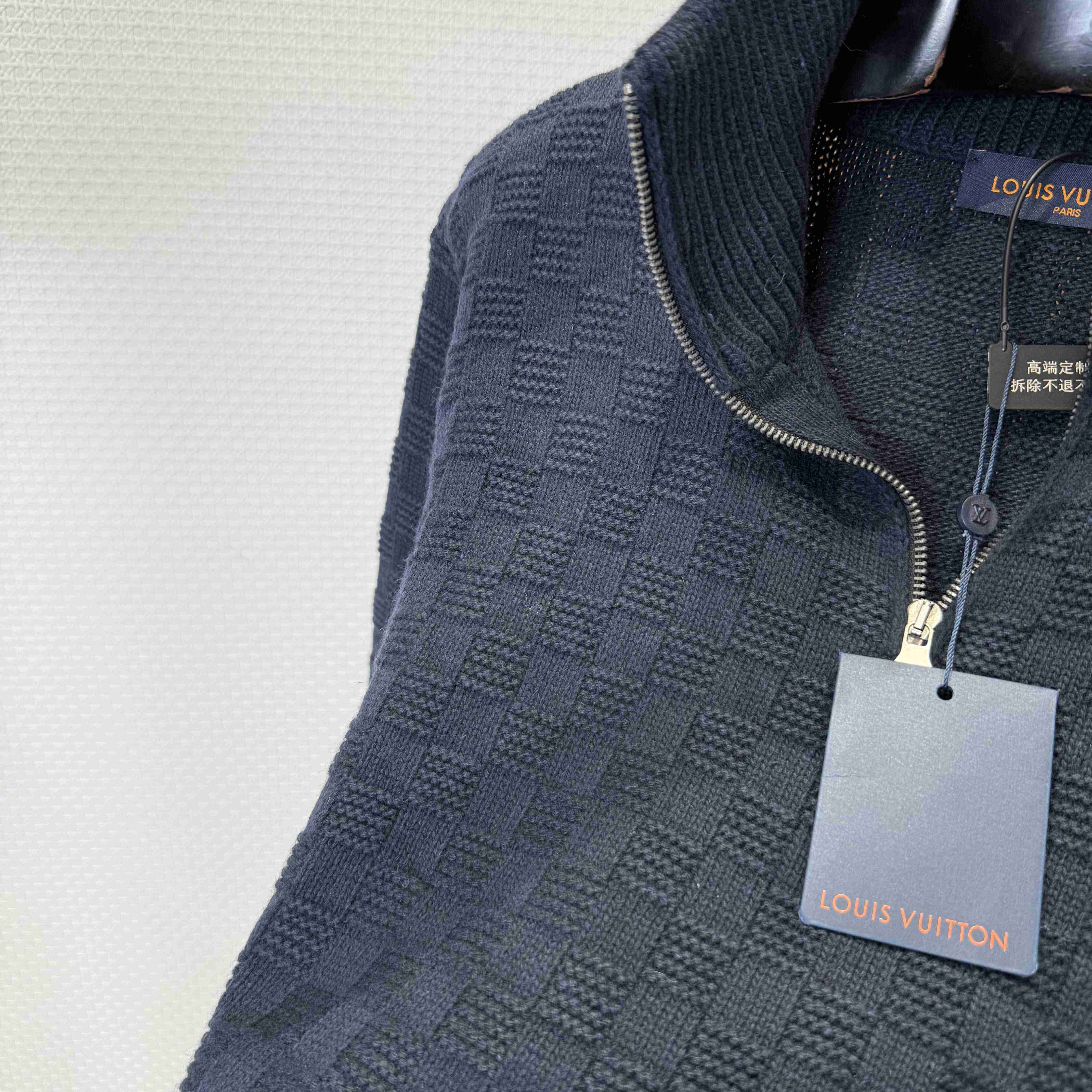 Louis Vuitton Cashmere-Wool Blend Half-Zip Pullover   1AIHNA - EUR FASHION