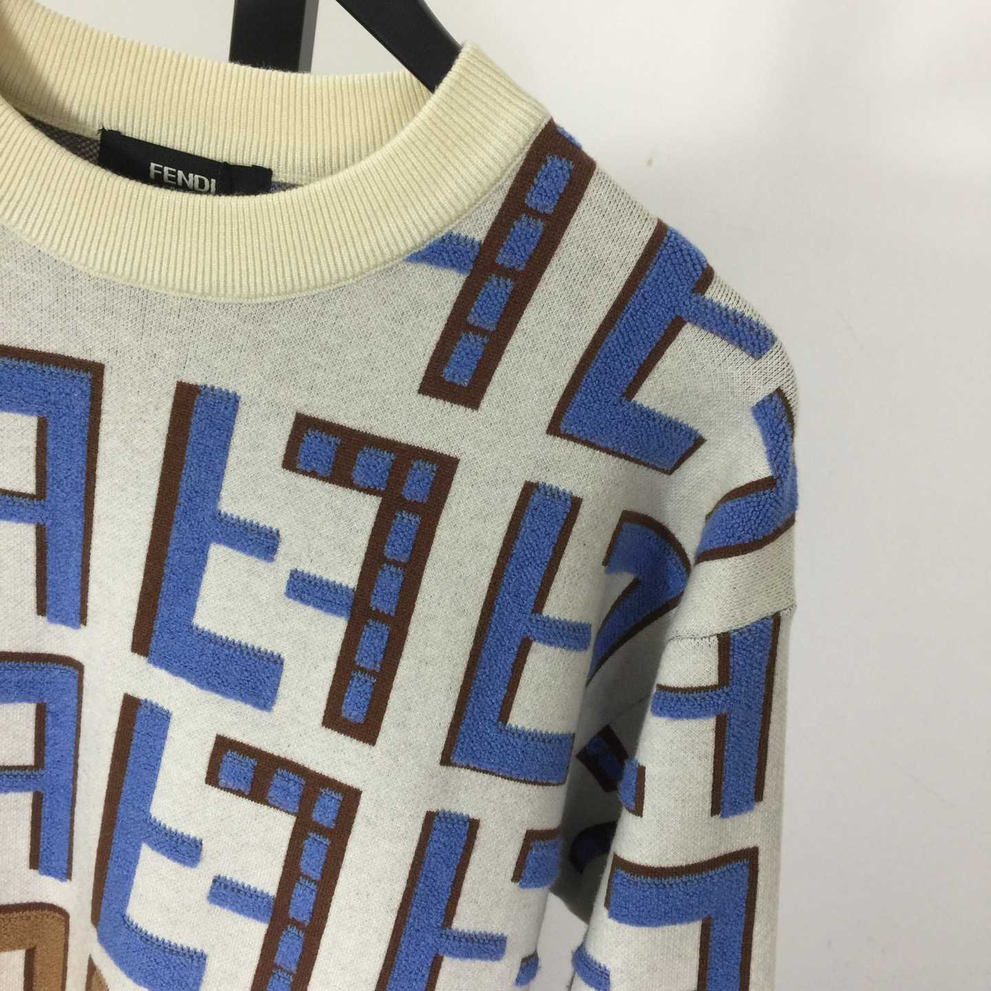 Fendi Wool Pullover - EUR FASHION